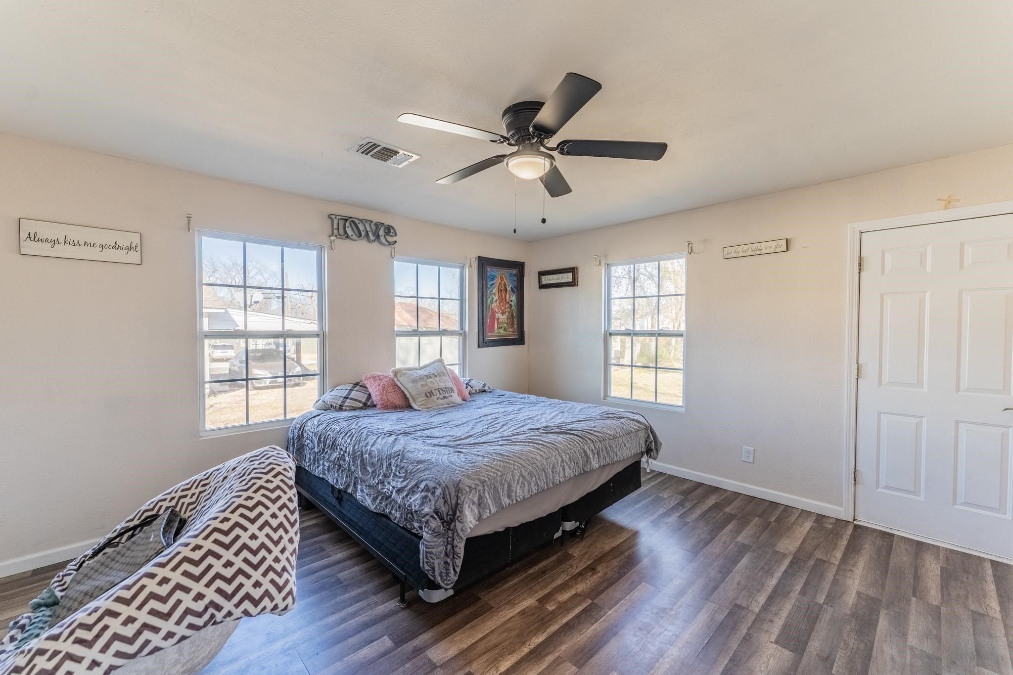 604 W A Street Sulphur Springs TX 75482