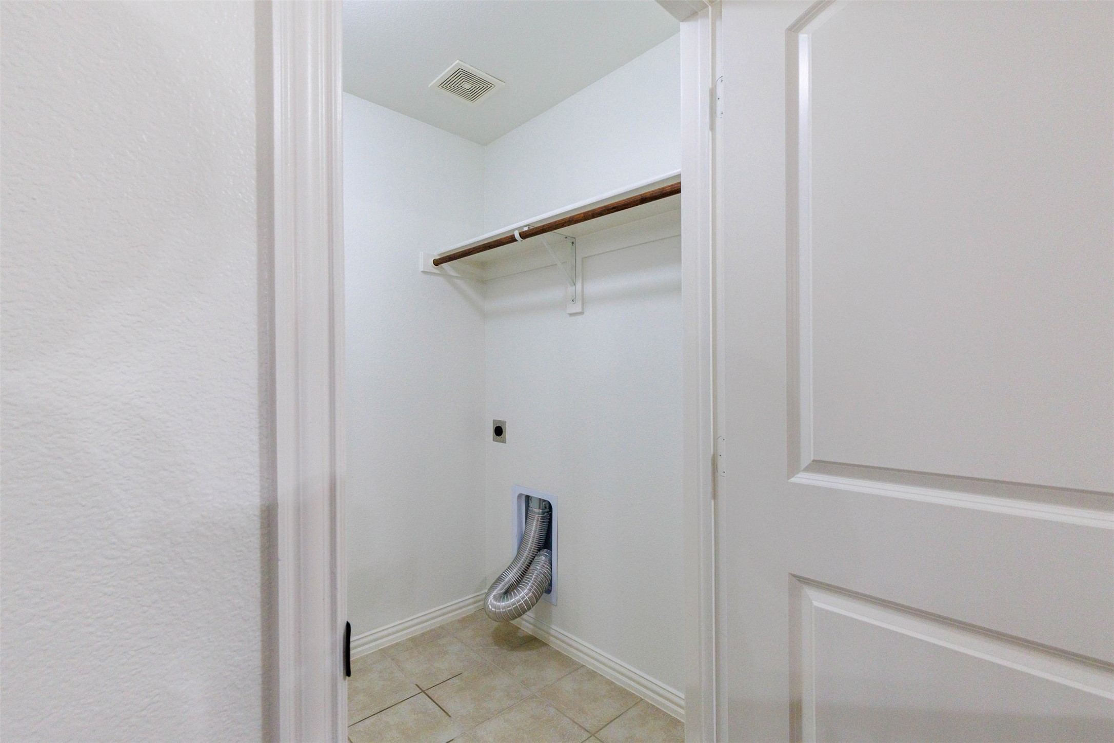394 Teague Drive Lewisville TX 75067
