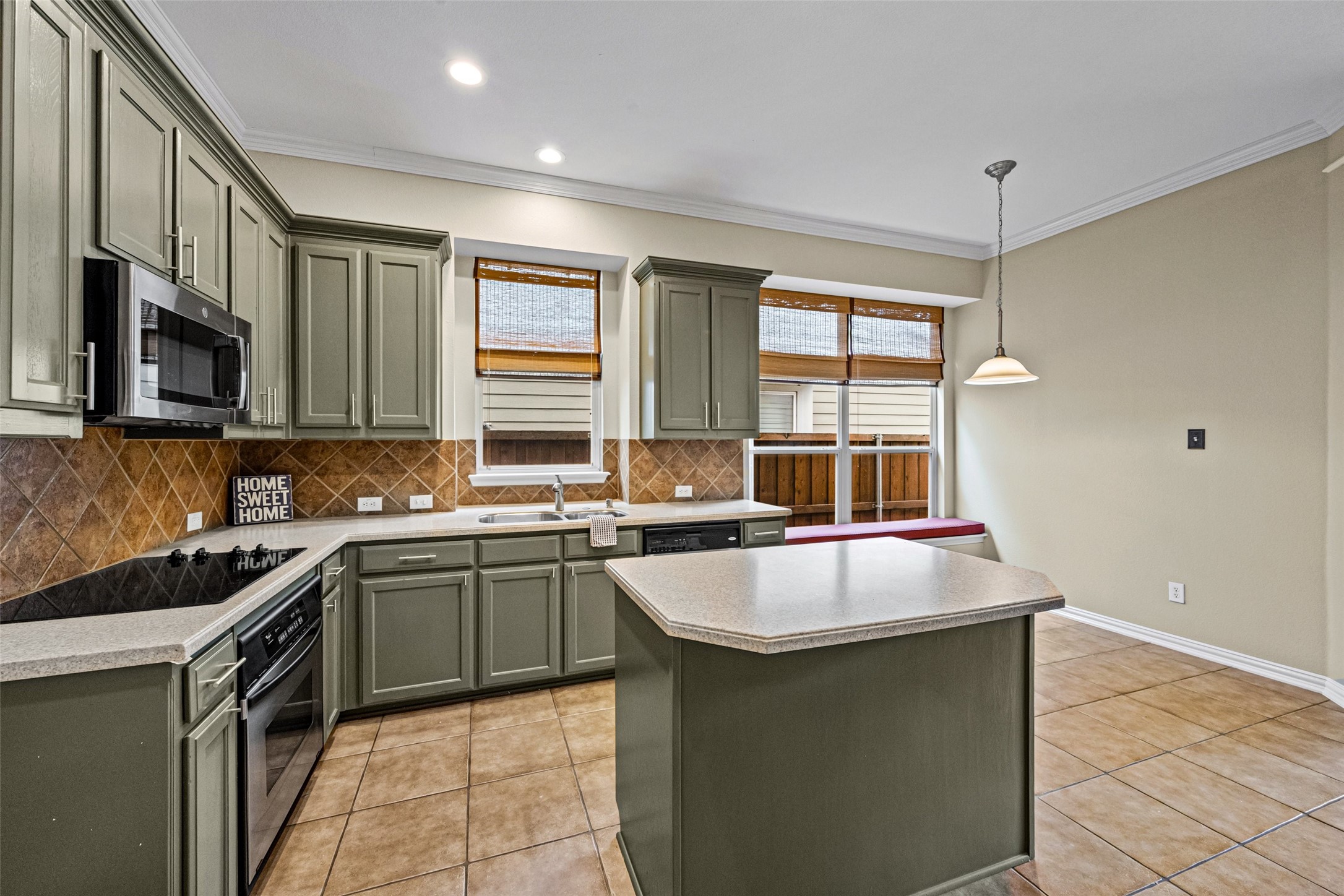 108 Nestlewood Lane Grapevine TX 76051