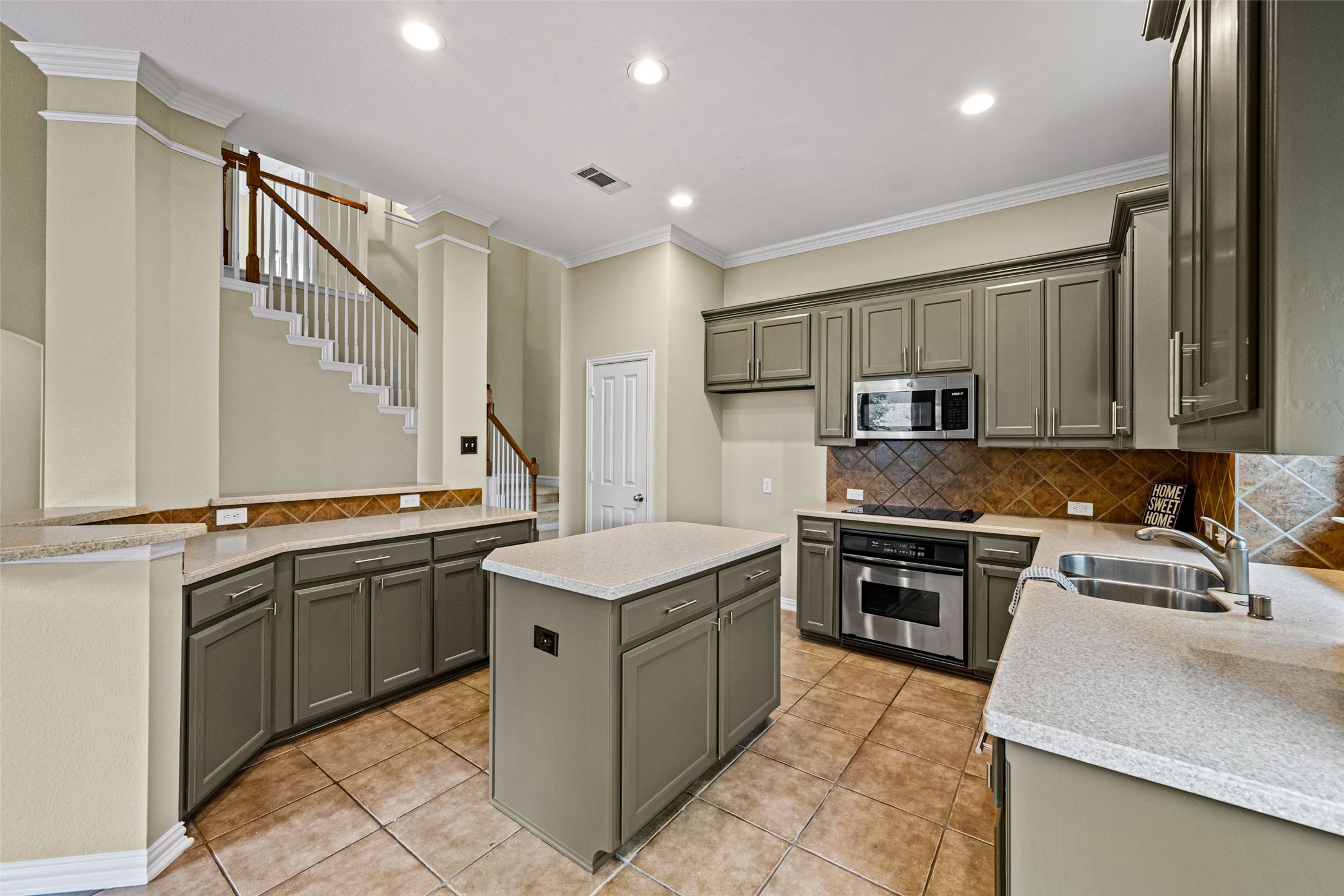 108 Nestlewood Lane Grapevine TX 76051
