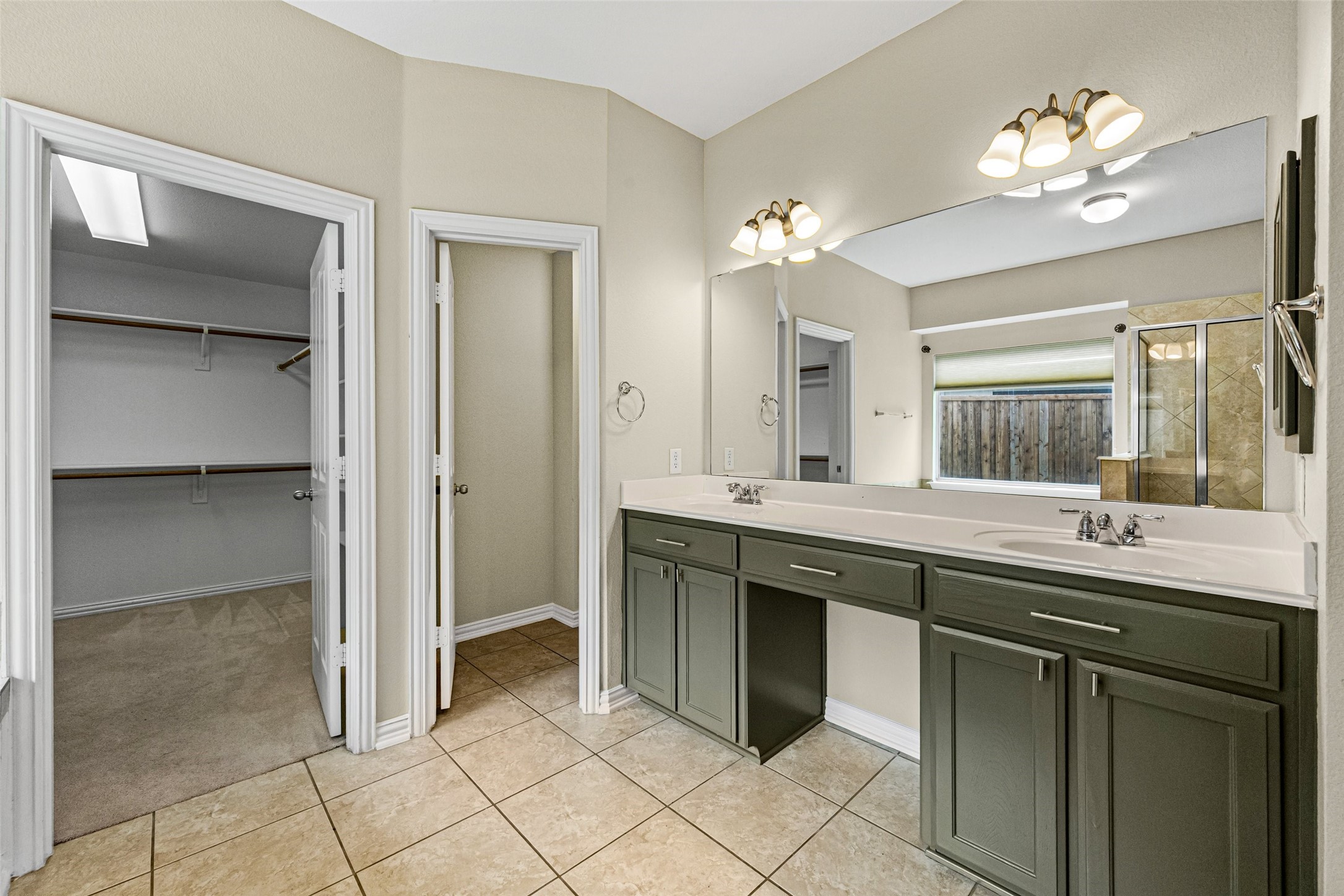 108 Nestlewood Lane Grapevine TX 76051