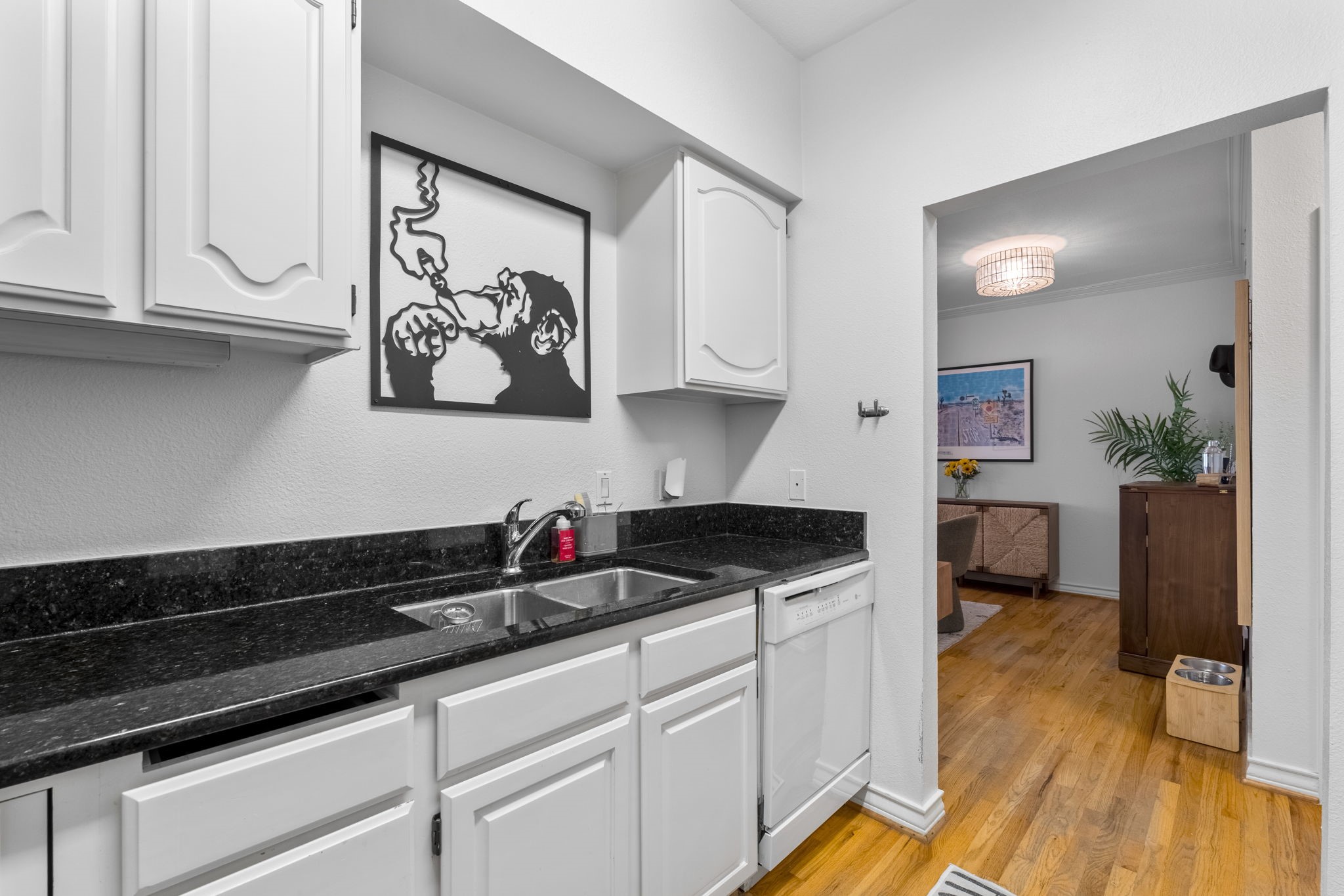 3208 Cole Avenue Dallas TX 75204