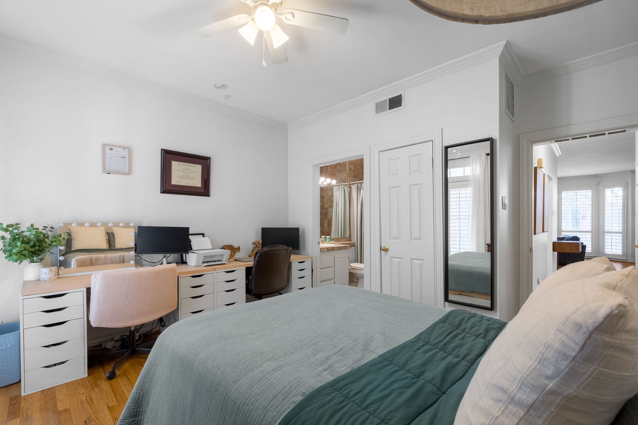 3208 Cole Avenue Dallas TX 75204