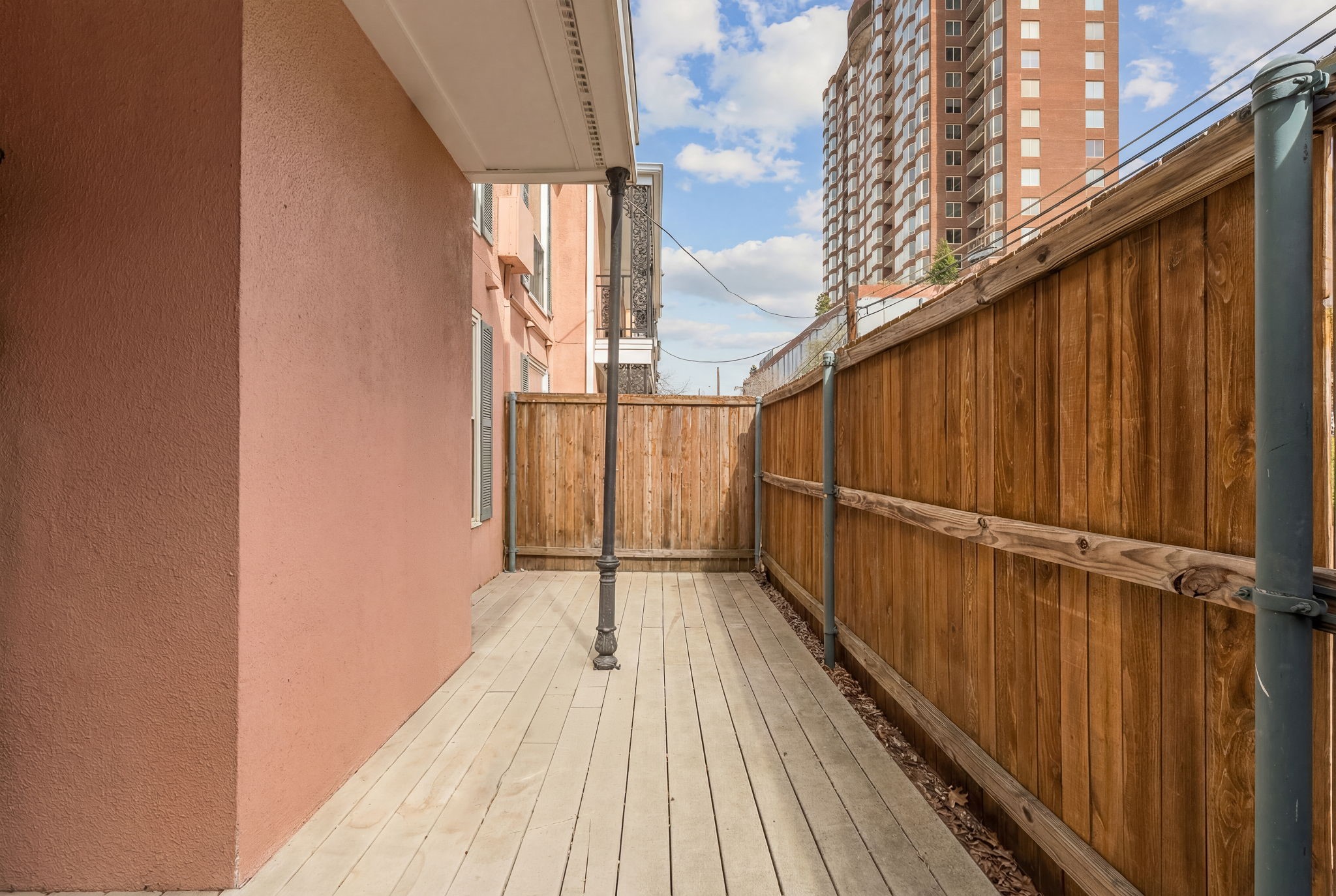 3208 Cole Avenue Dallas TX 75204