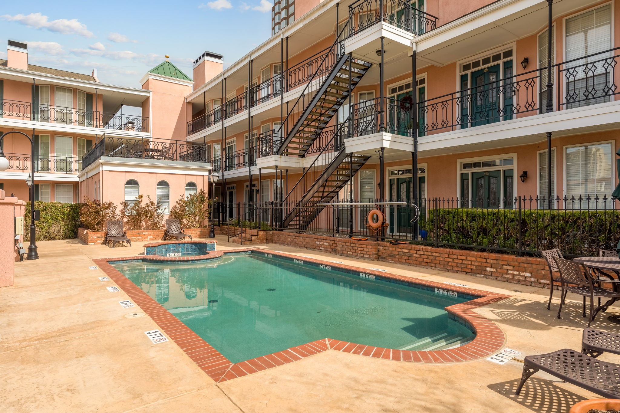 3208 Cole Avenue Dallas TX 75204