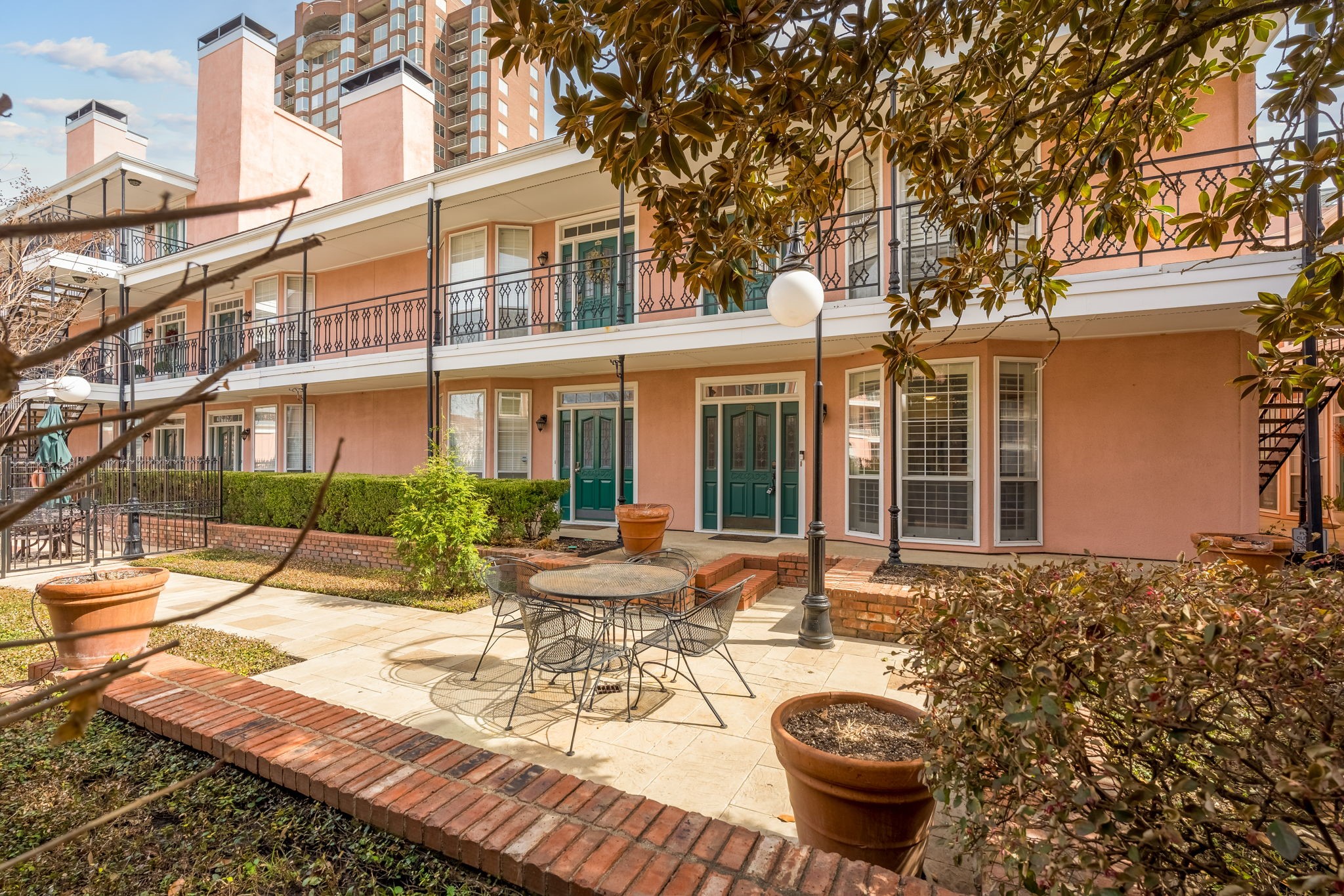 3208 Cole Avenue Dallas TX 75204