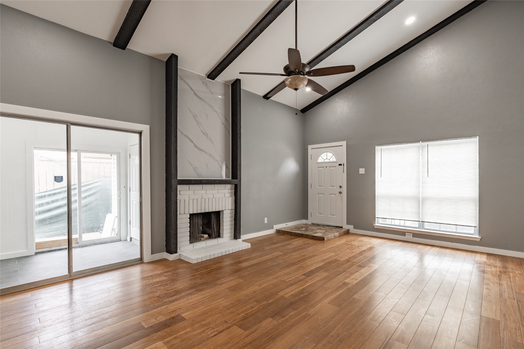 705 Valiant Circle Garland TX 75043