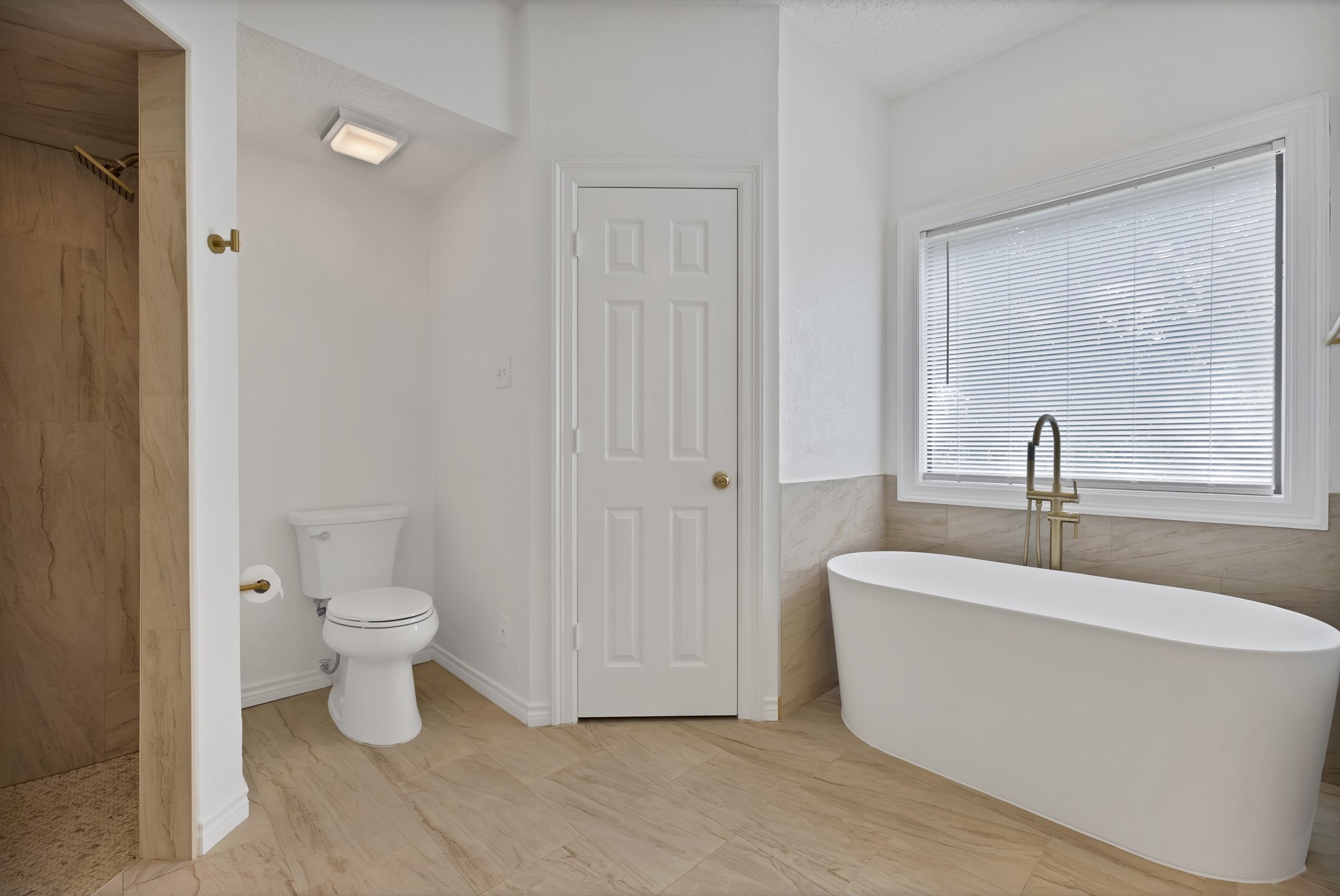 4219 Oak Springs Drive Arlington TX 76016