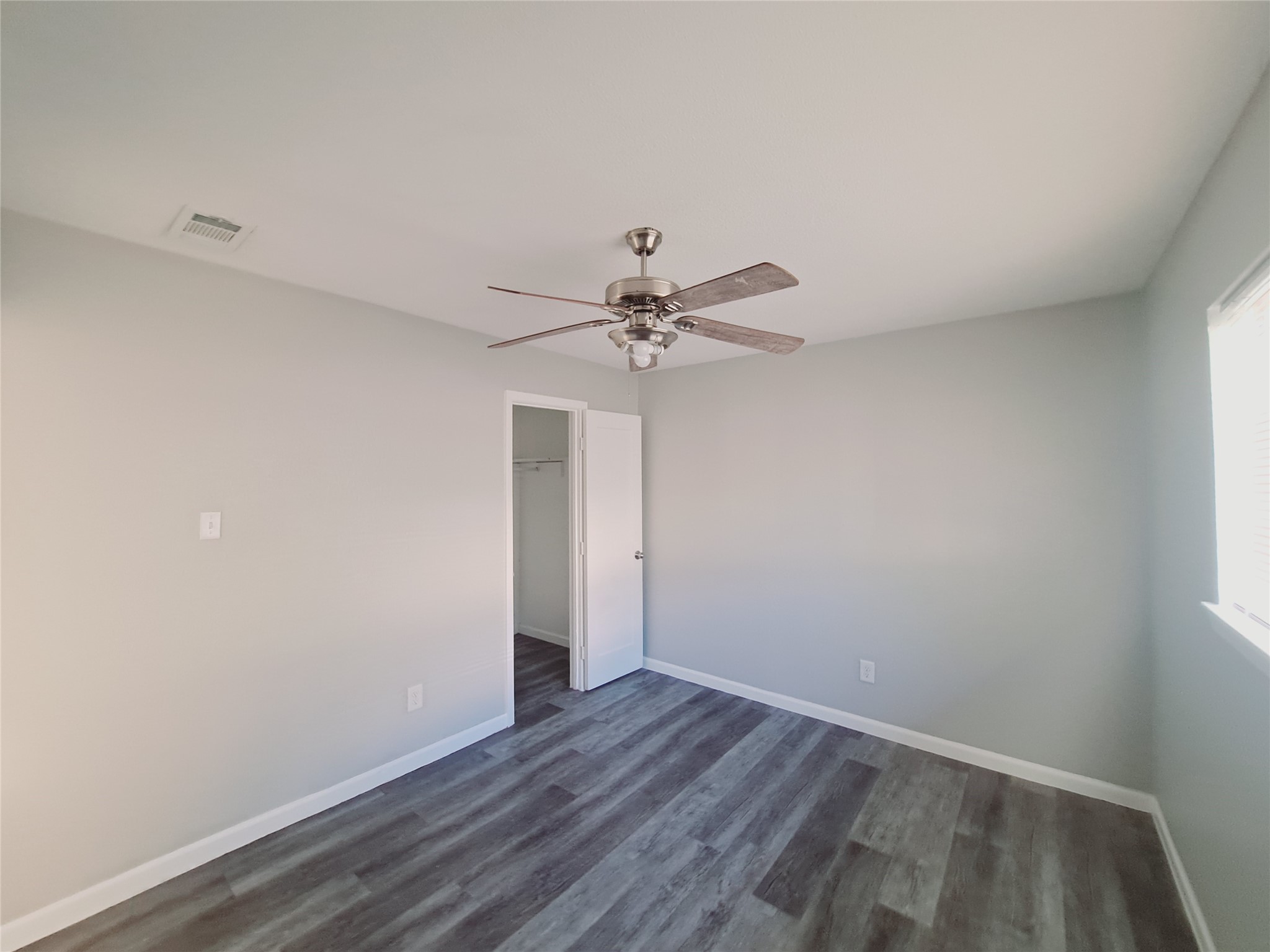 817 Bluebird Irving TX 75061