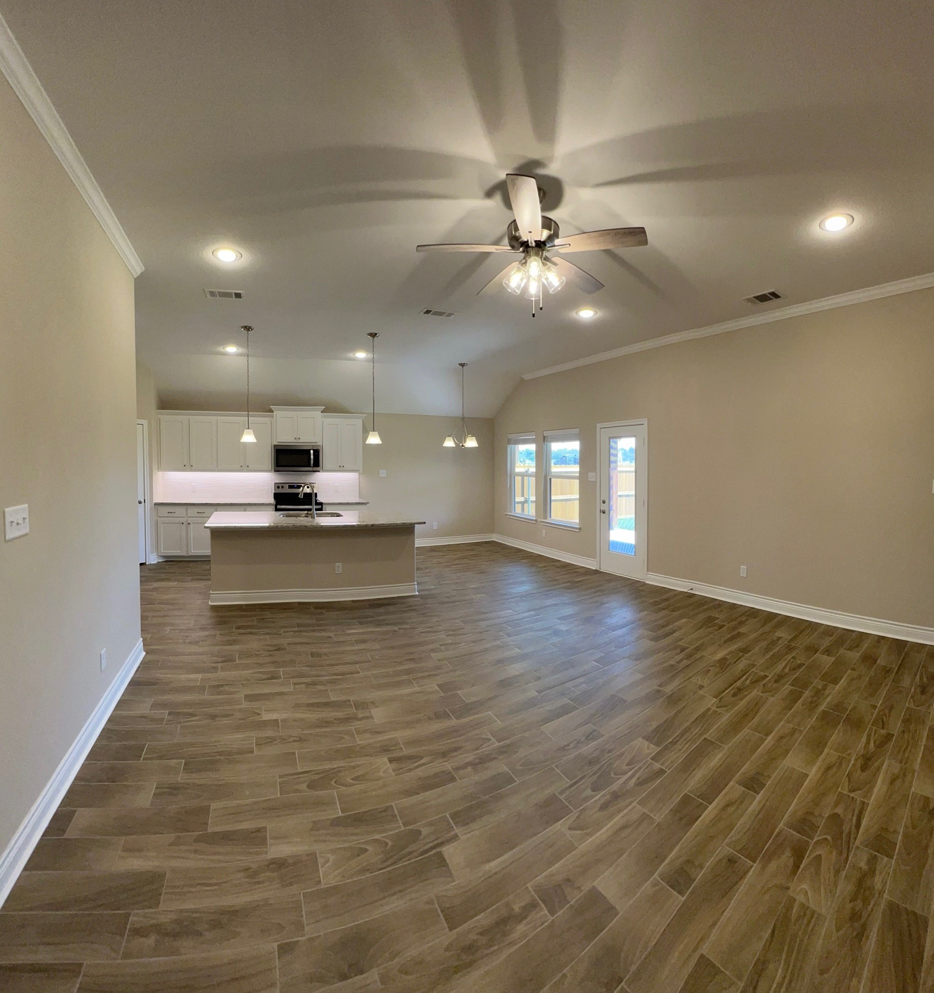 905 Tippit Lane Greenville TX 75402