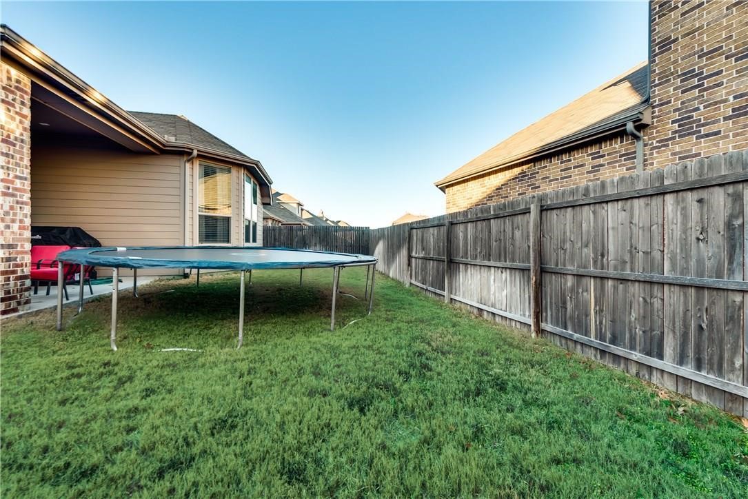 629 Hummingbird Drive Little Elm TX 75068
