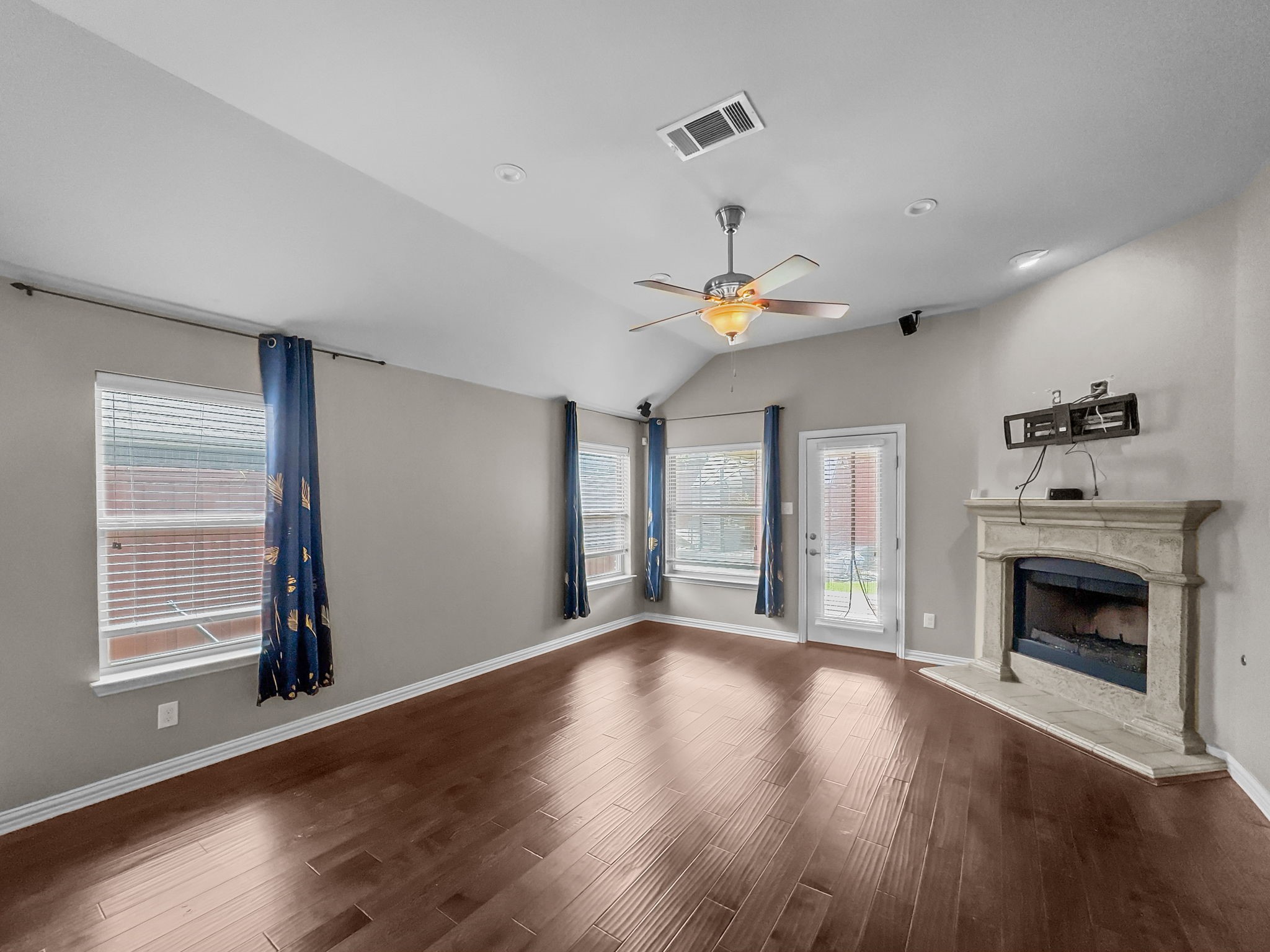 3205 Ridgeway Drive Mckinney TX 75071