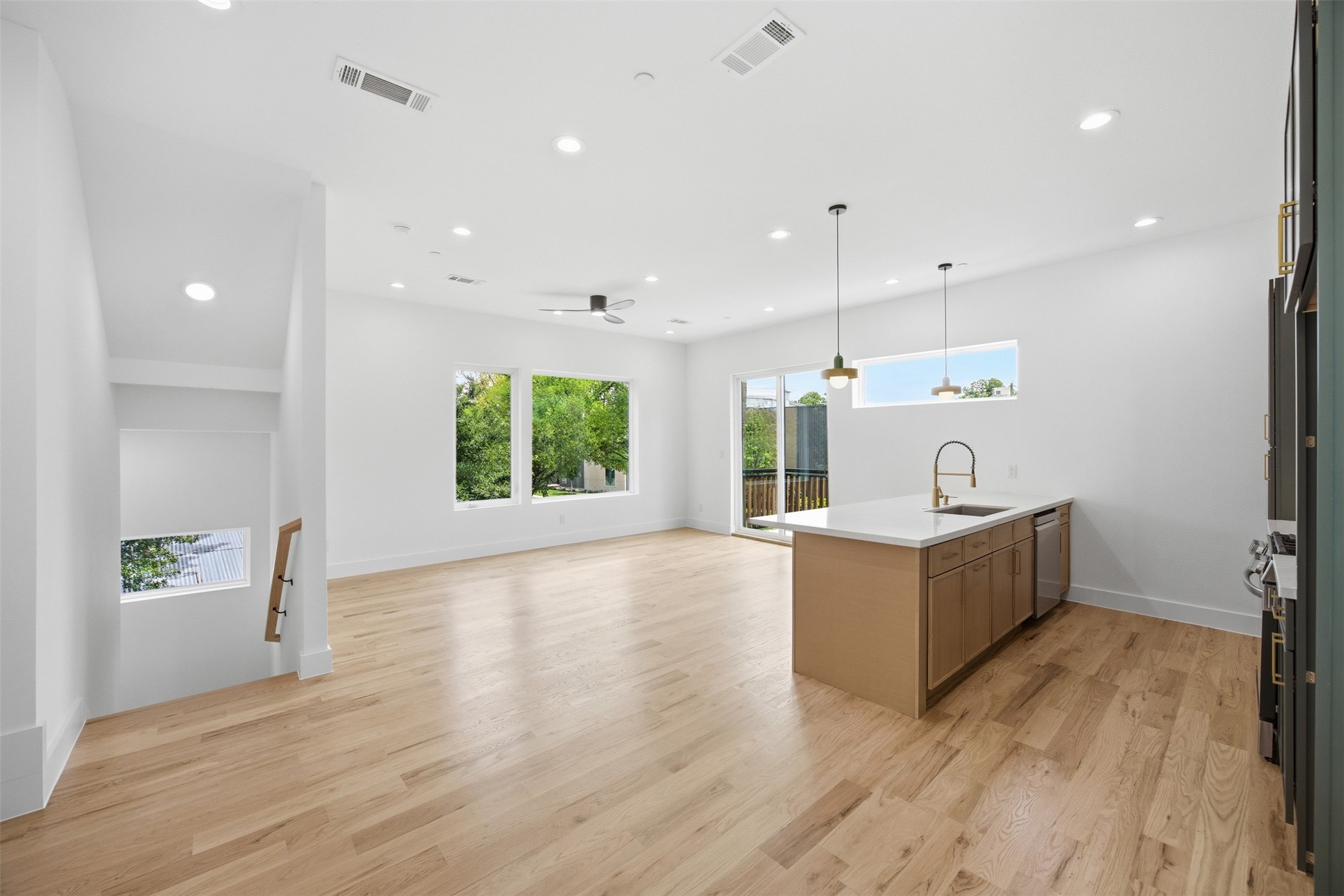 4605 Belmont Avenue Dallas TX 75204