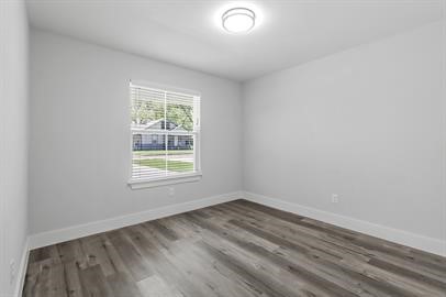 406 W 6th Street Bonham TX 75418