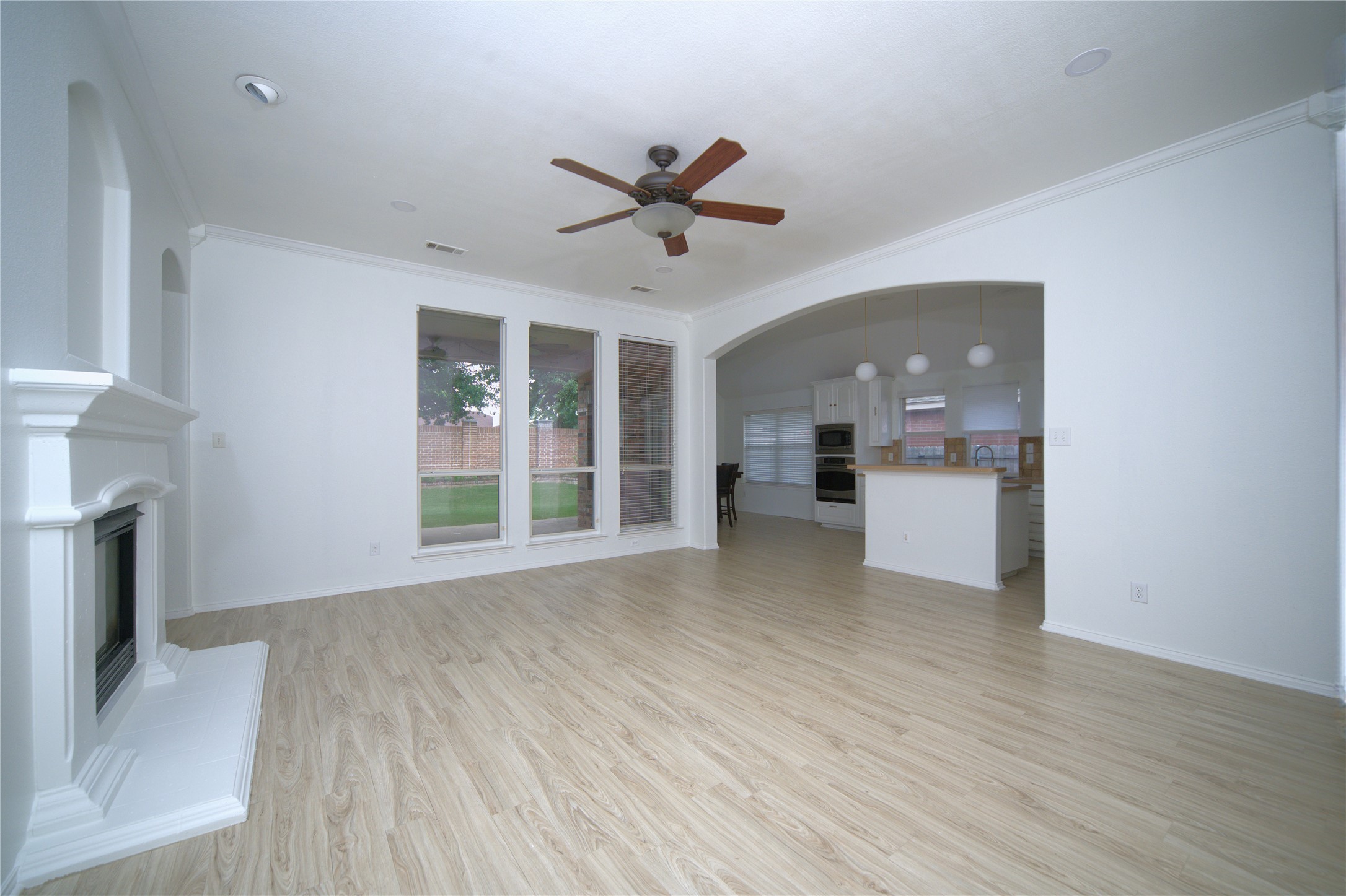 2708 Comanche Trail Mansfield TX 76063