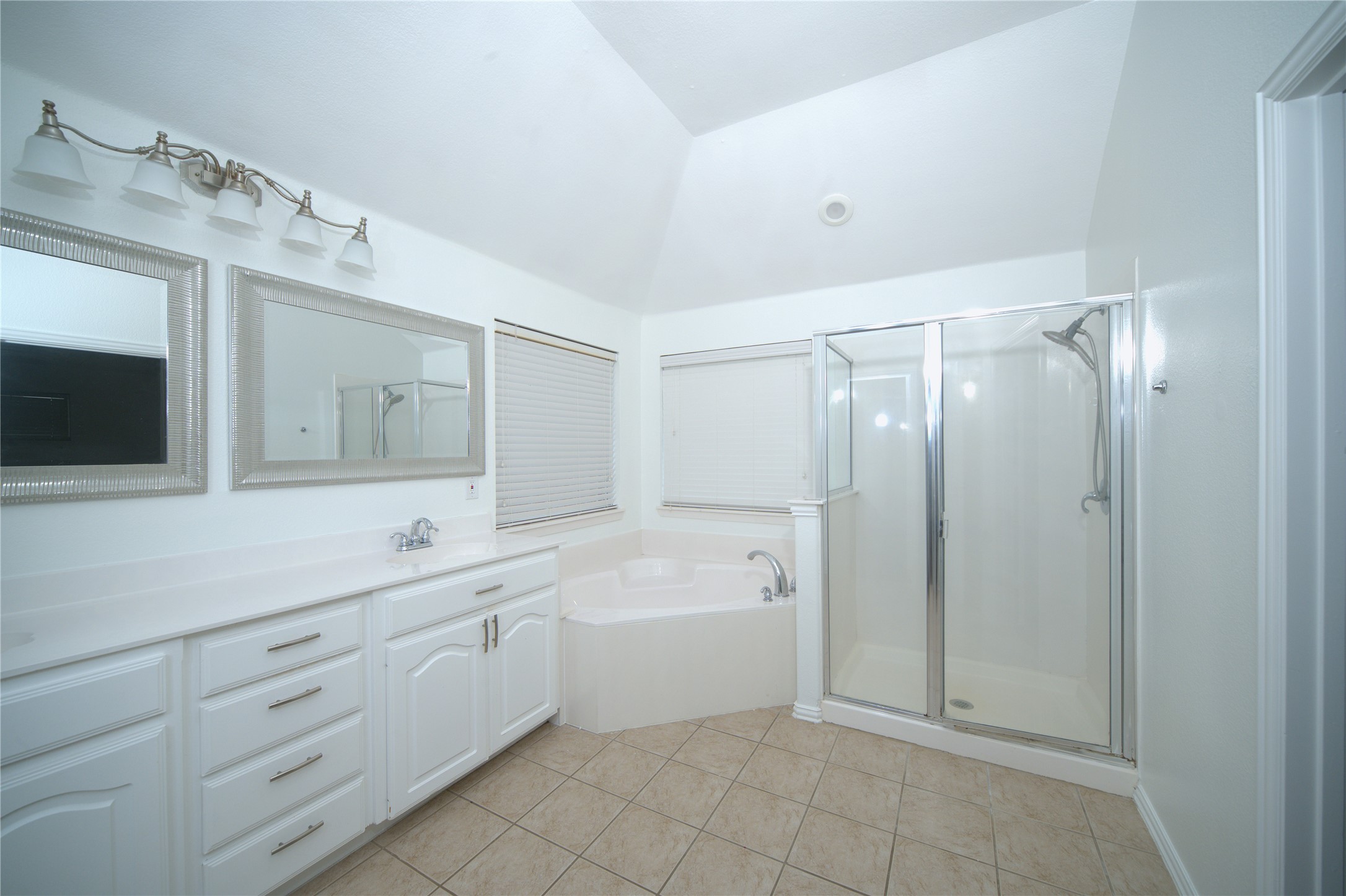 2708 Comanche Trail Mansfield TX 76063