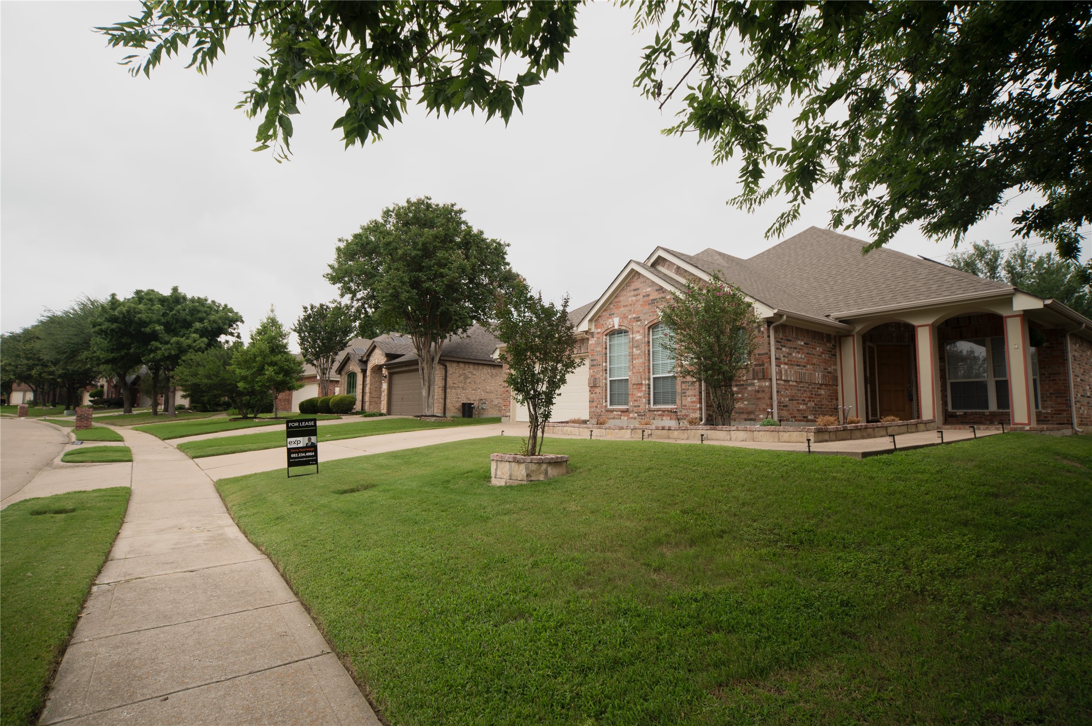2708 Comanche Trail Mansfield TX 76063