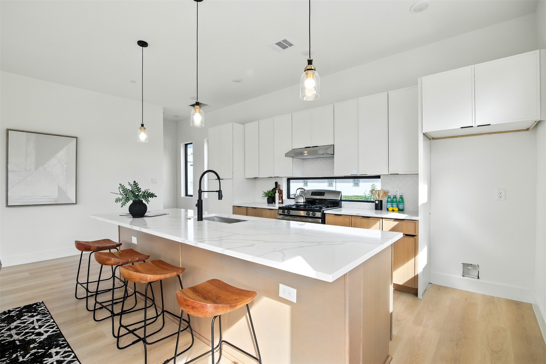 4611 Fairmount Street Dallas TX 75219
