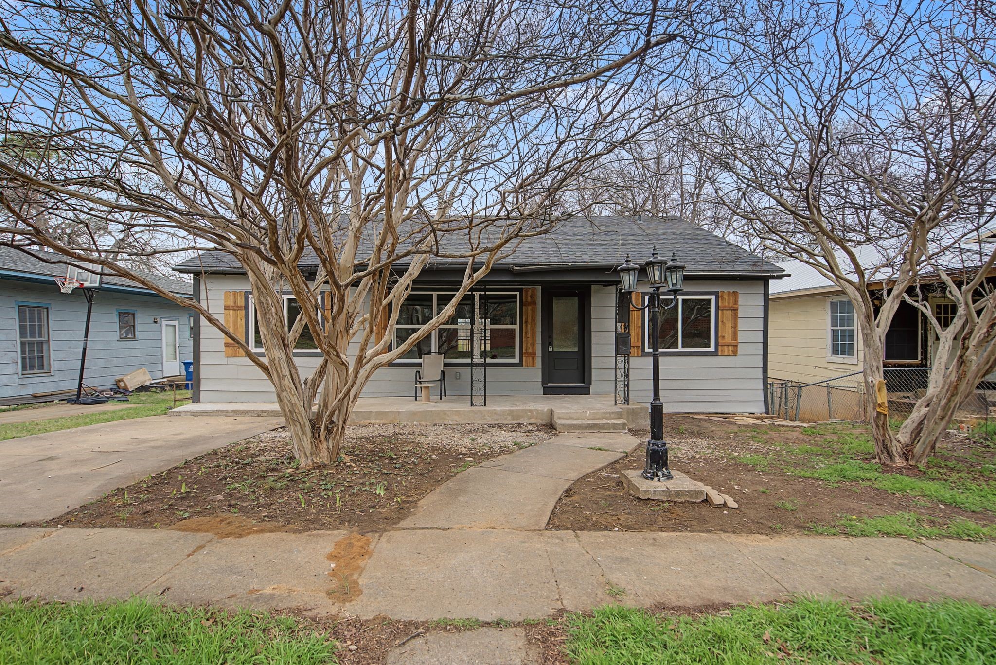1411 W Gandy Street Denison TX 75020