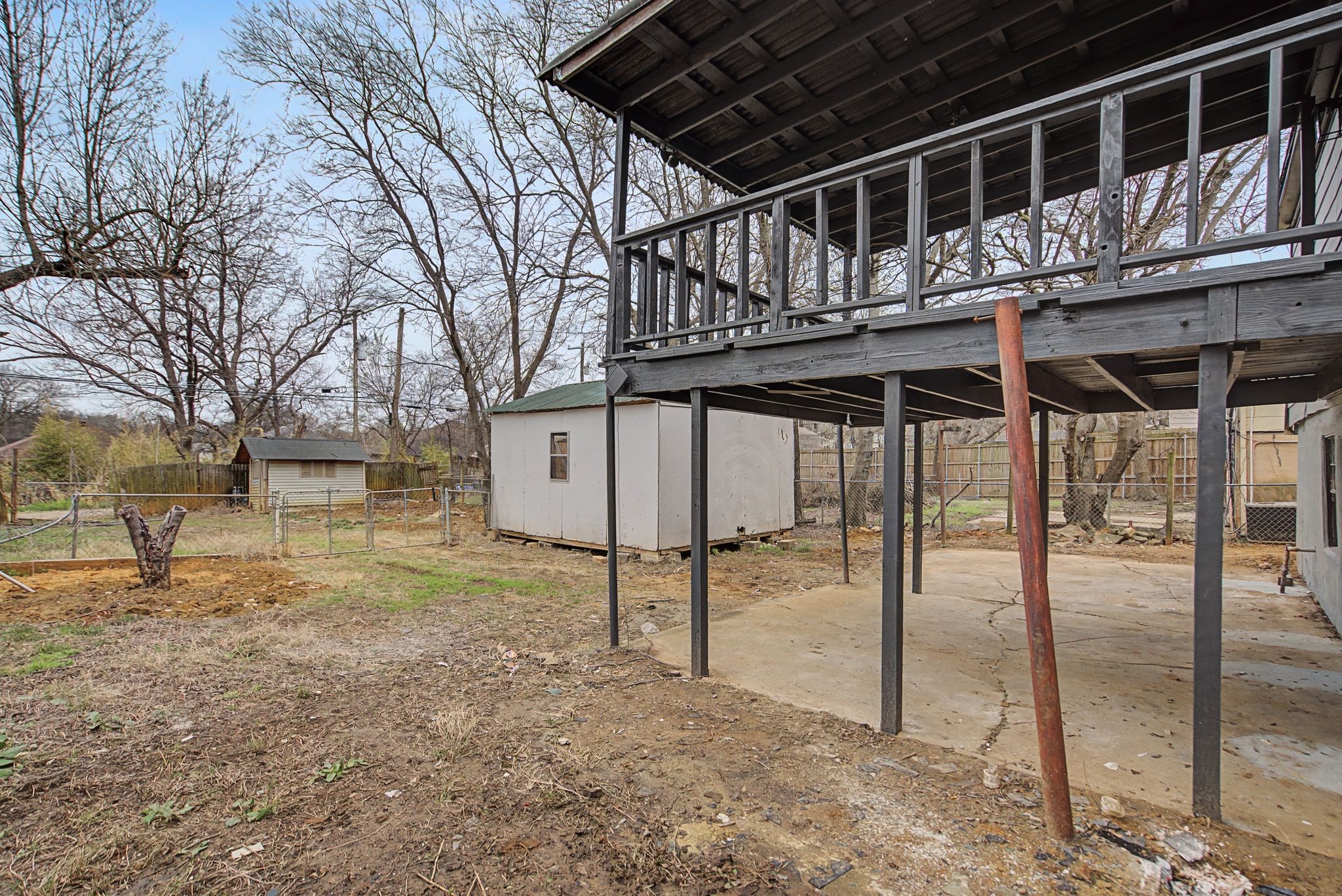 1411 W Gandy Street Denison TX 75020