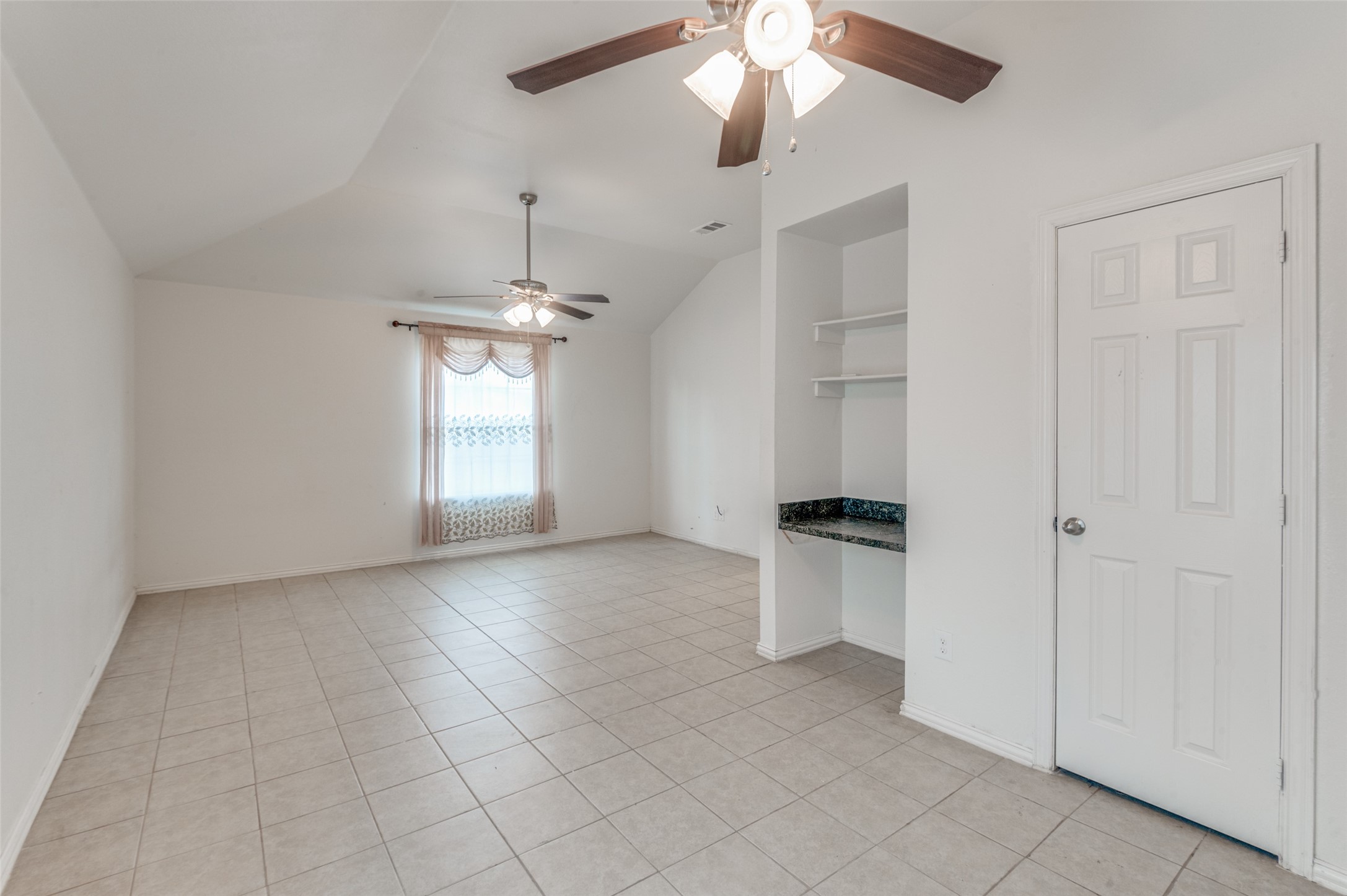 1939 Naira Drive Dallas TX 75217