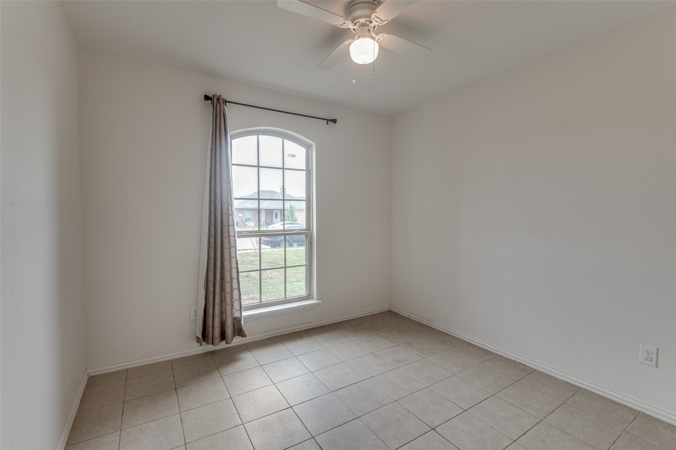 1939 Naira Drive Dallas TX 75217