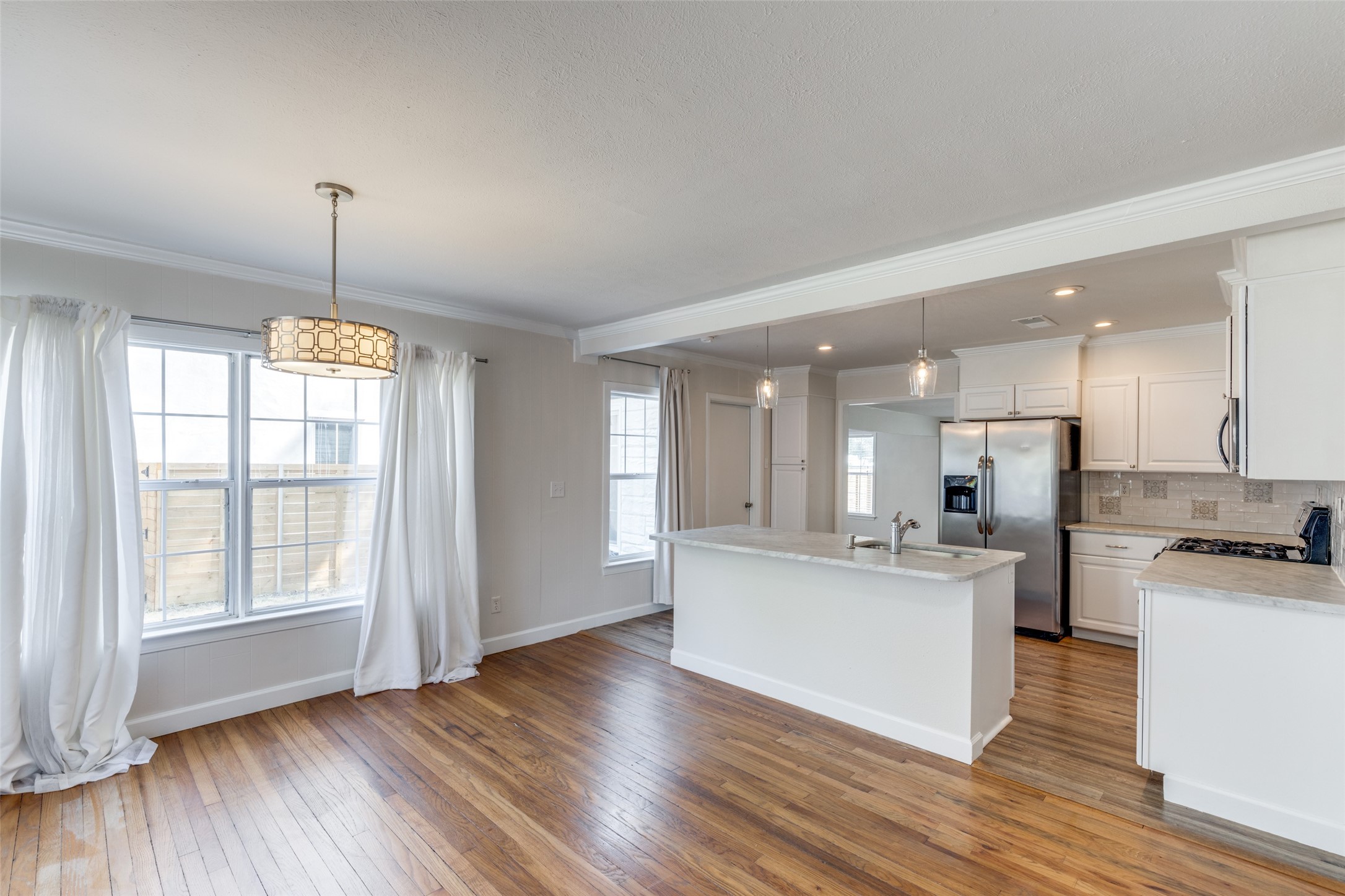 852 Northwood Road Fort Worth TX 76107