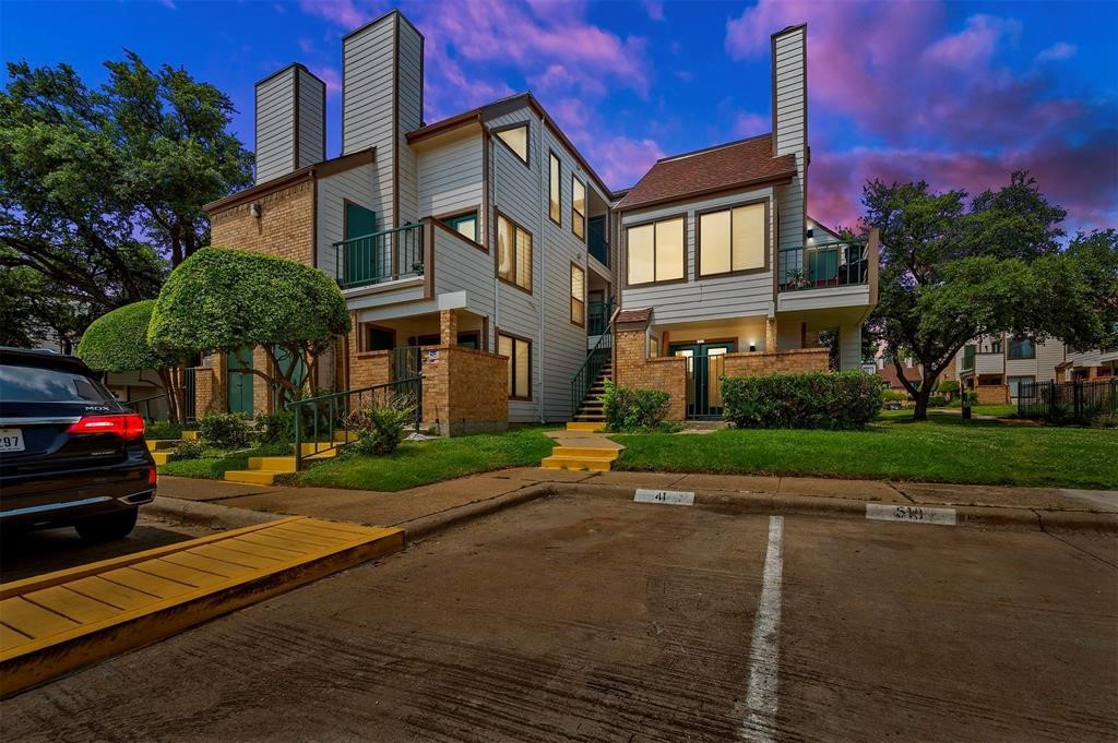 2309 Balsam Arlington TX 76006
