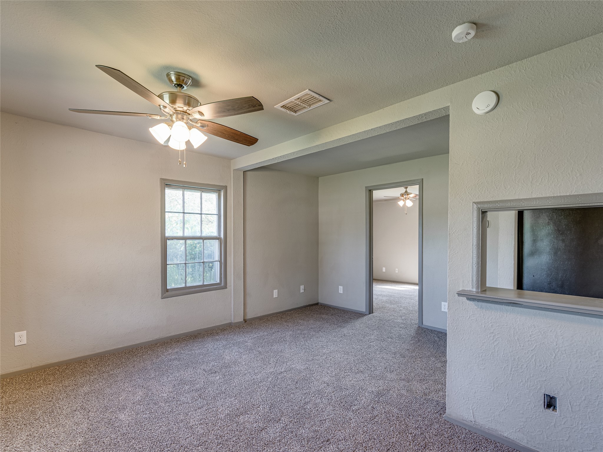 416 N 8th Street Midlothian TX 76065