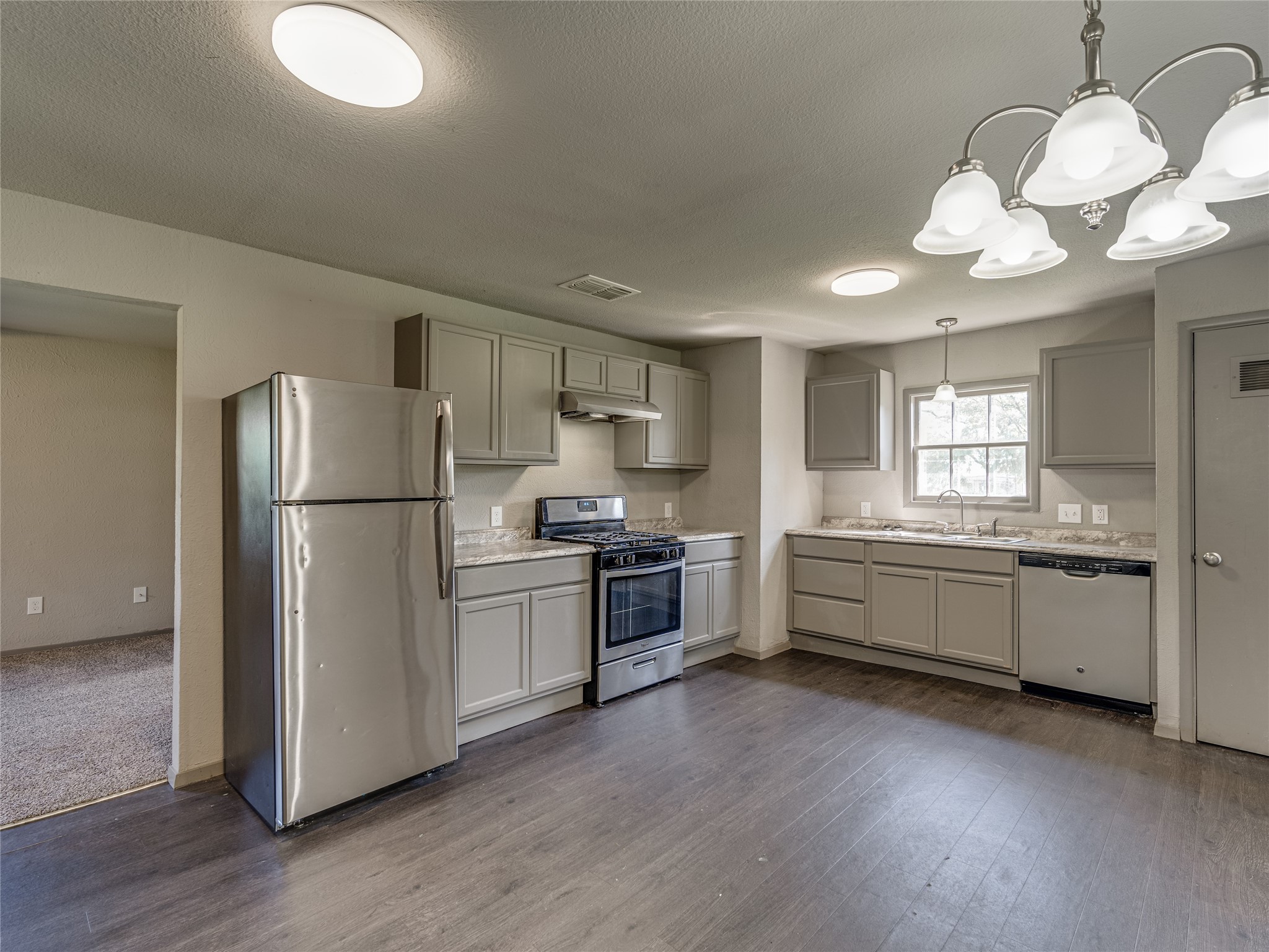 416 N 8th Street Midlothian TX 76065