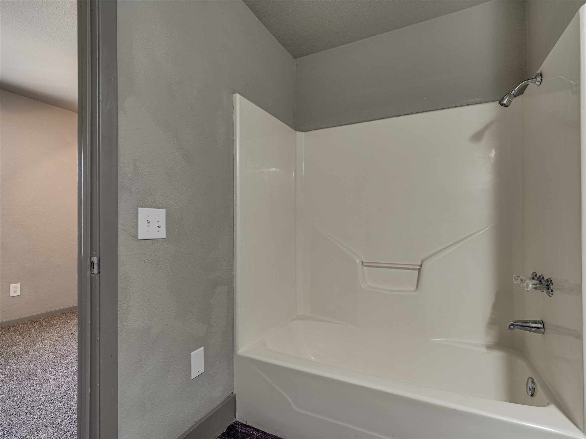 416 N 8th Street Midlothian TX 76065
