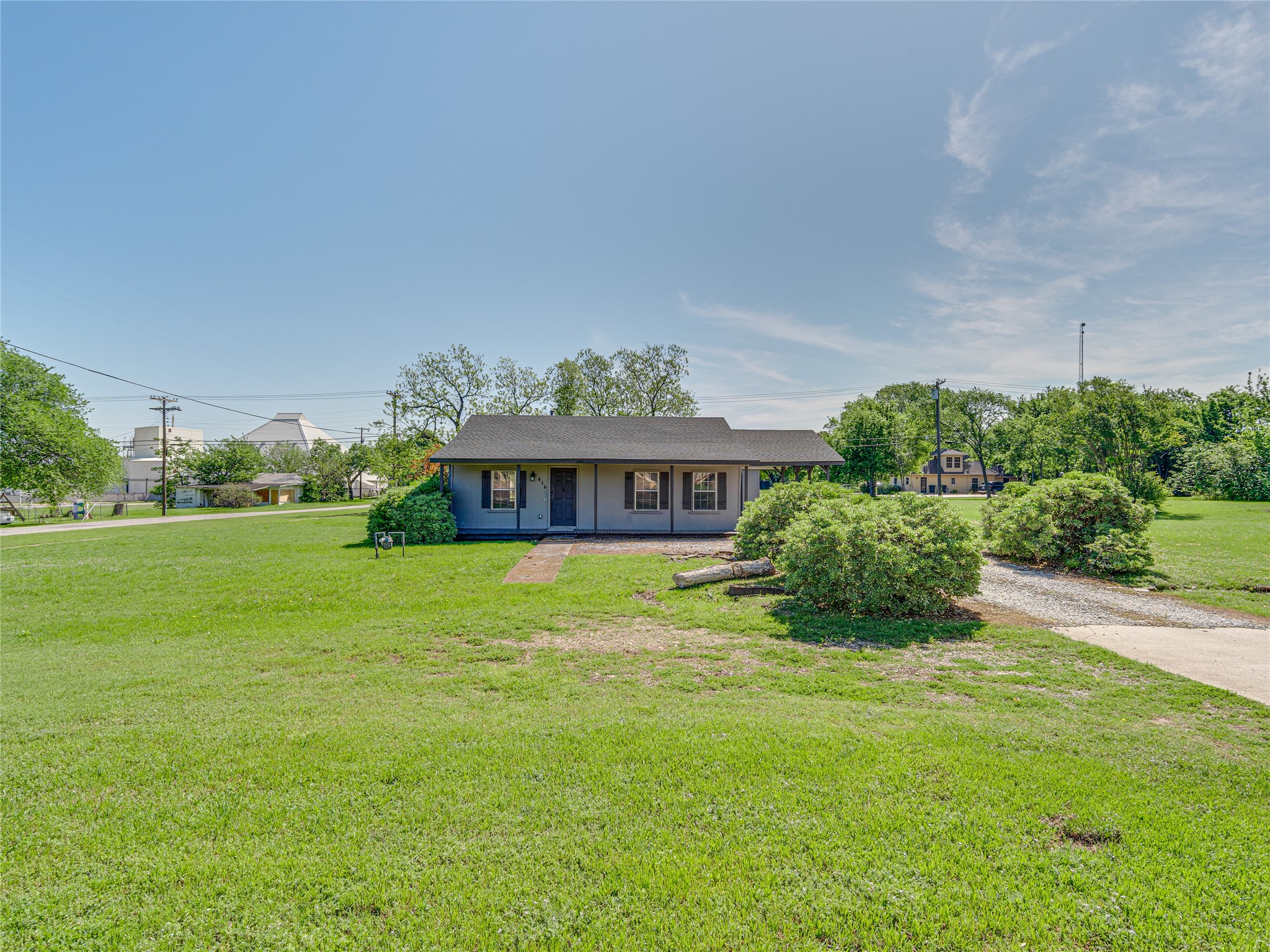 416 N 8th Street Midlothian TX 76065
