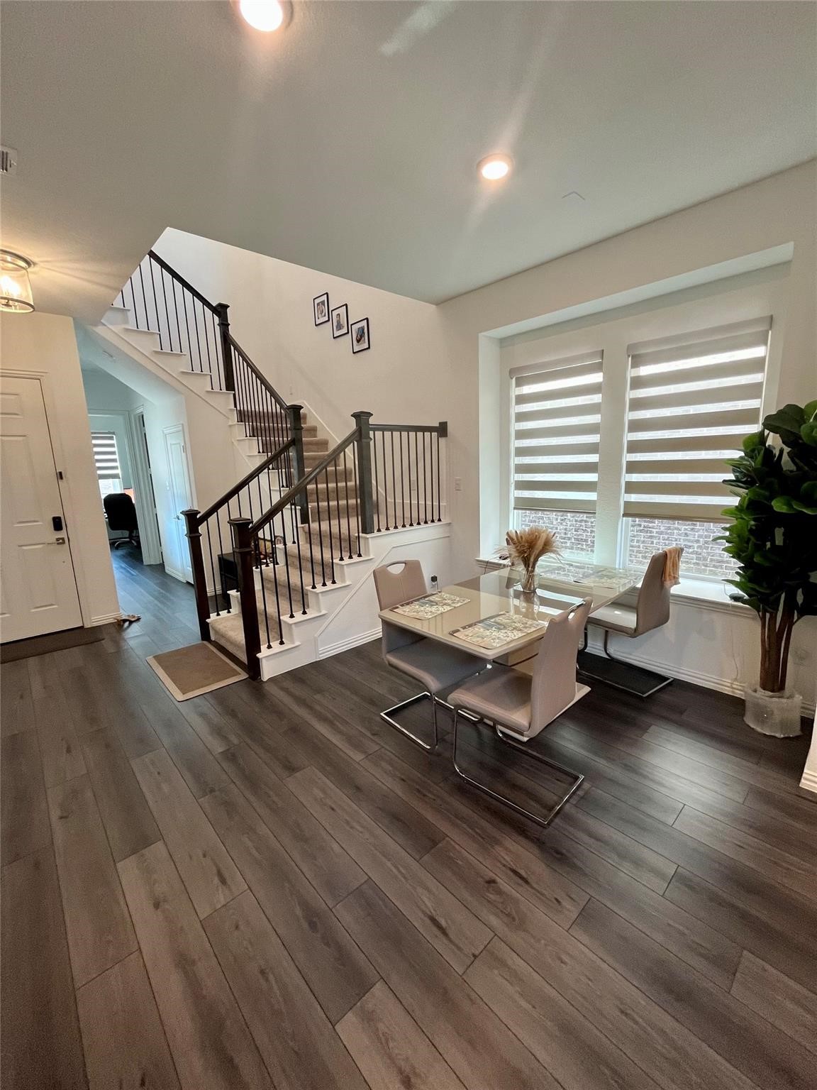 239 Woodson Street Irving TX 75063