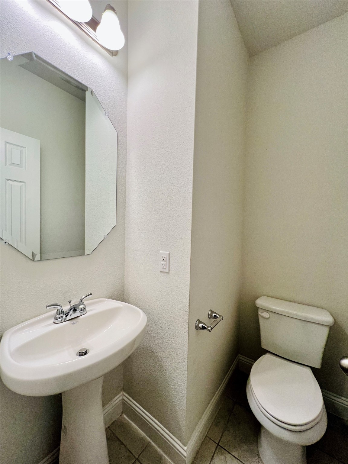 5644 Salt Springs Drive Fort Worth TX 76179
