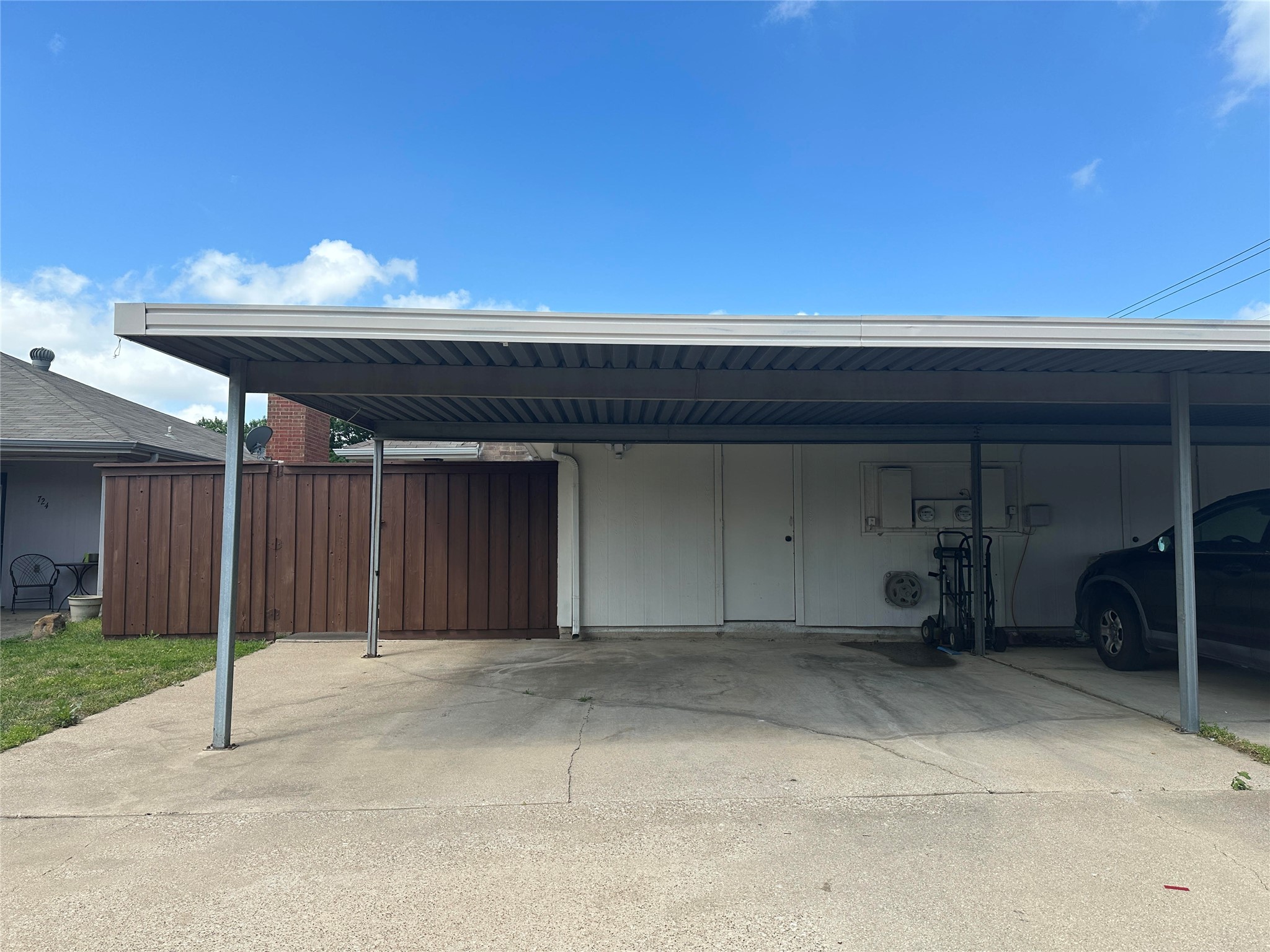 726 Cory Street Grapevine TX 76051