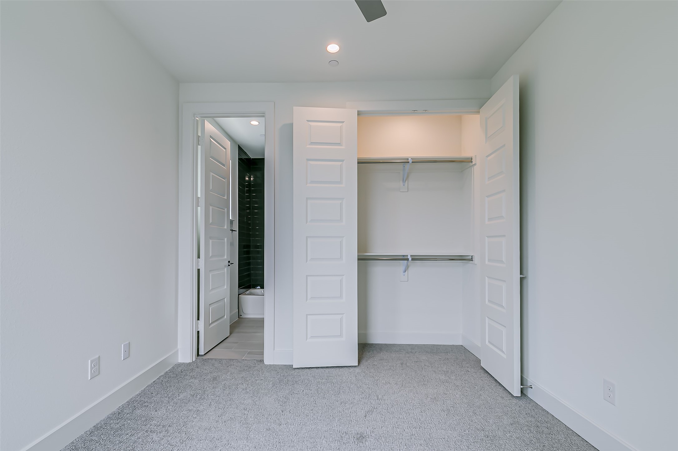 6028 Lewis Street Dallas TX 75206