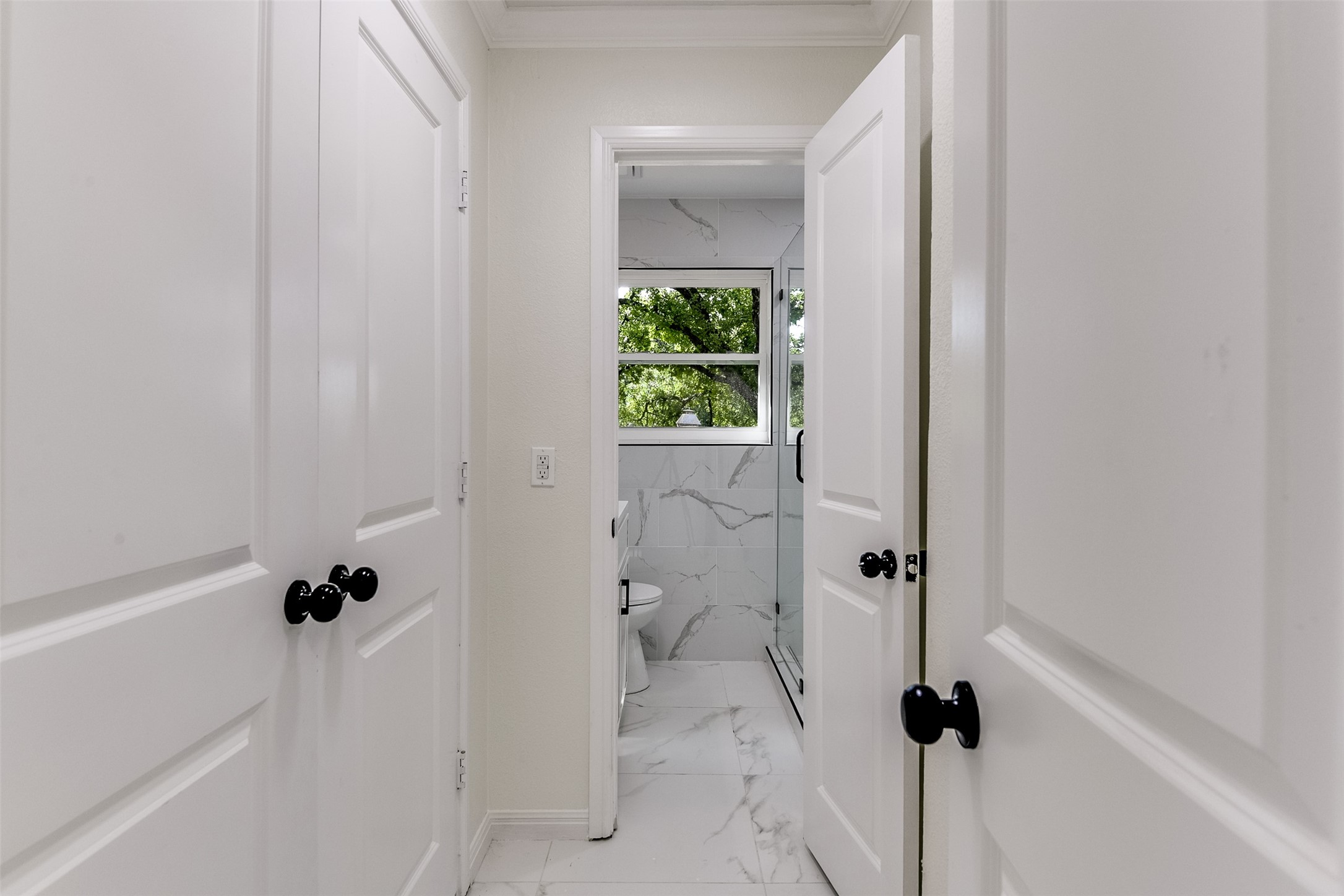 258 Somerset Terrace Bedford TX 76022