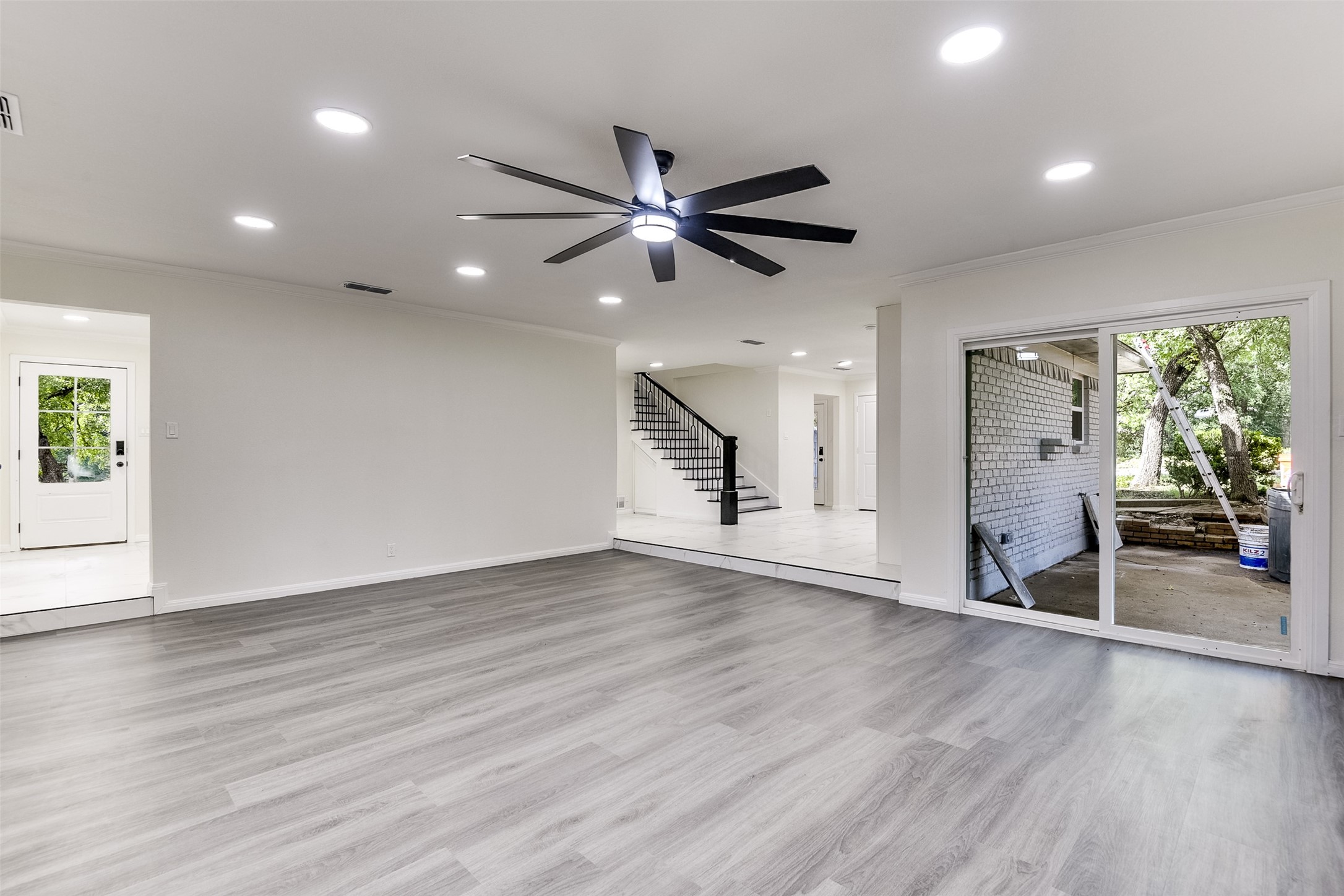 258 Somerset Terrace Bedford TX 76022