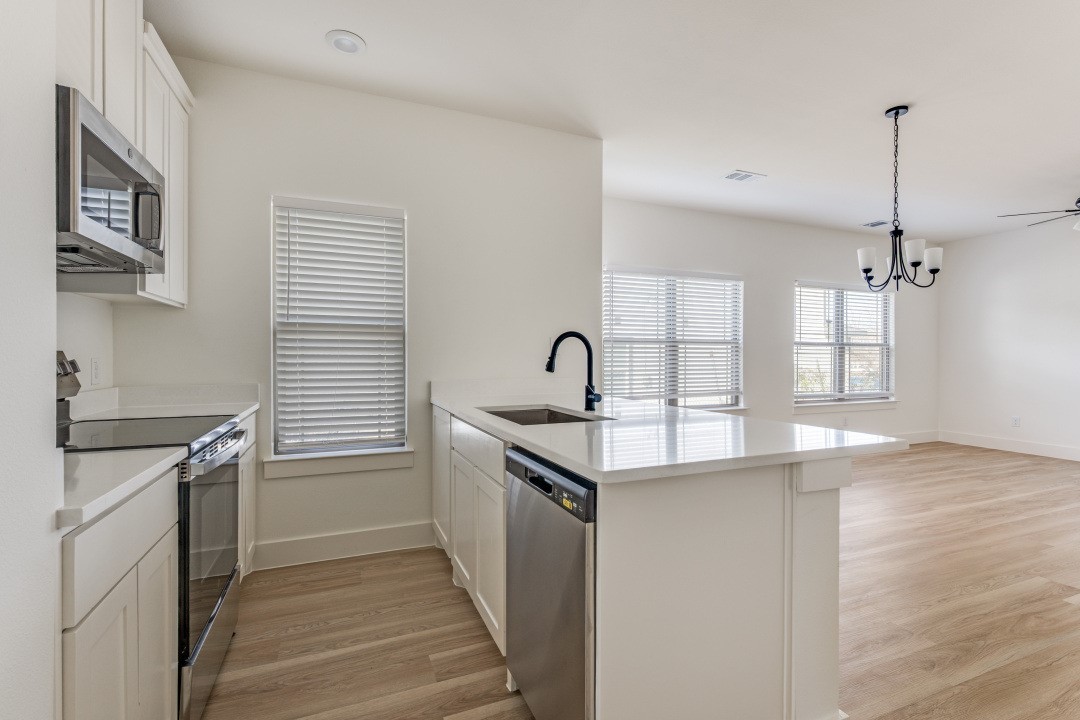 1224 Elva Warren Street Fort Worth TX 76115
