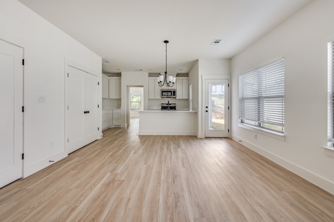 1224 Elva Warren Street Fort Worth TX 76115
