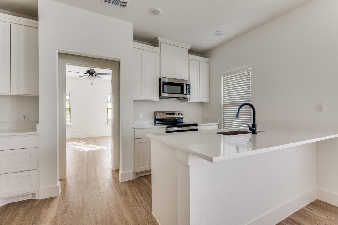 1224 Elva Warren Street Fort Worth TX 76115