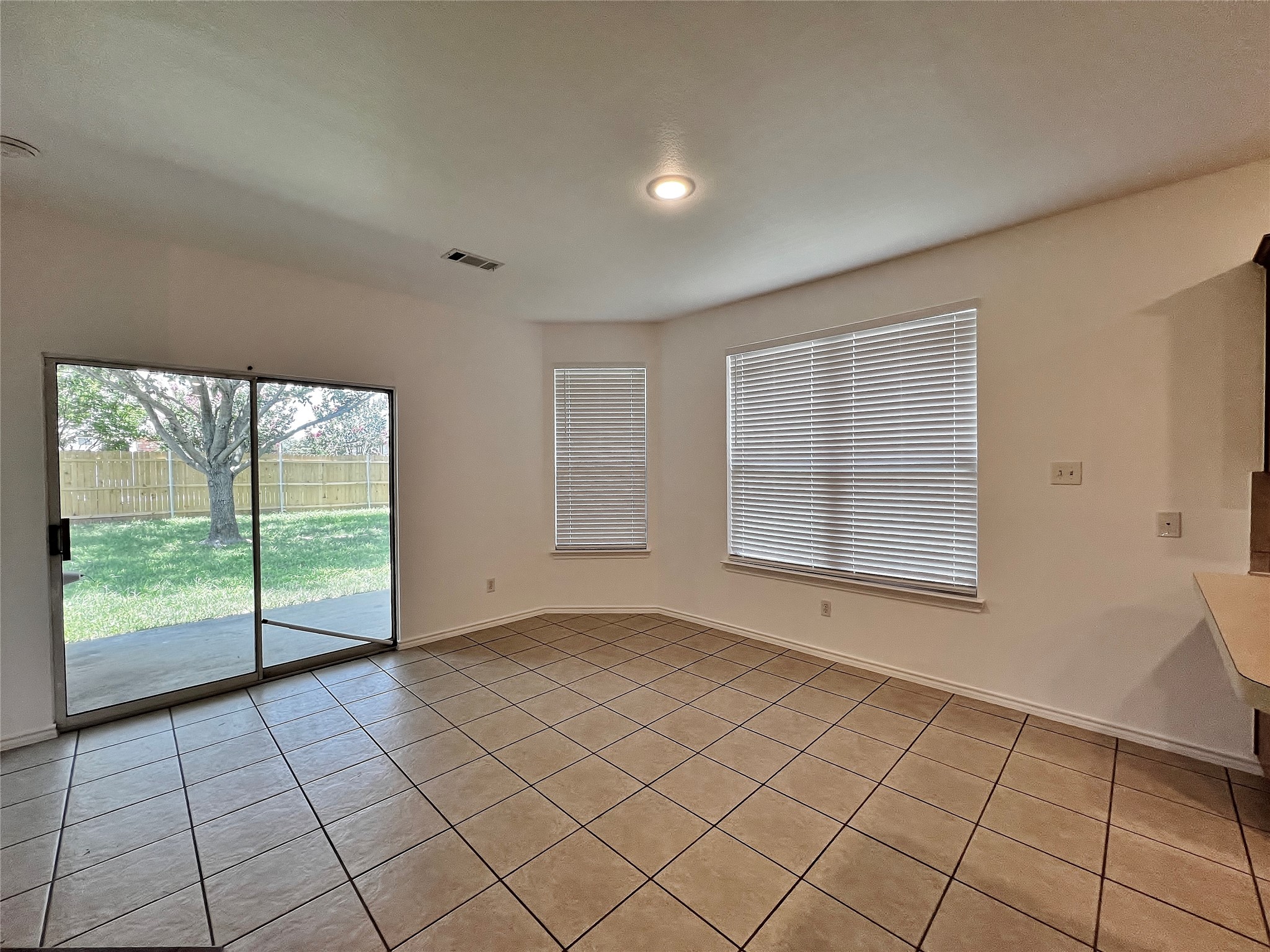 8000 Ranchvale Lane Arlington TX 76002
