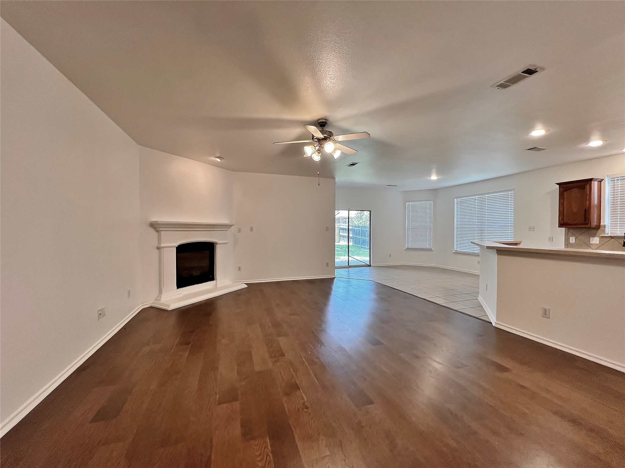 8000 Ranchvale Lane Arlington TX 76002