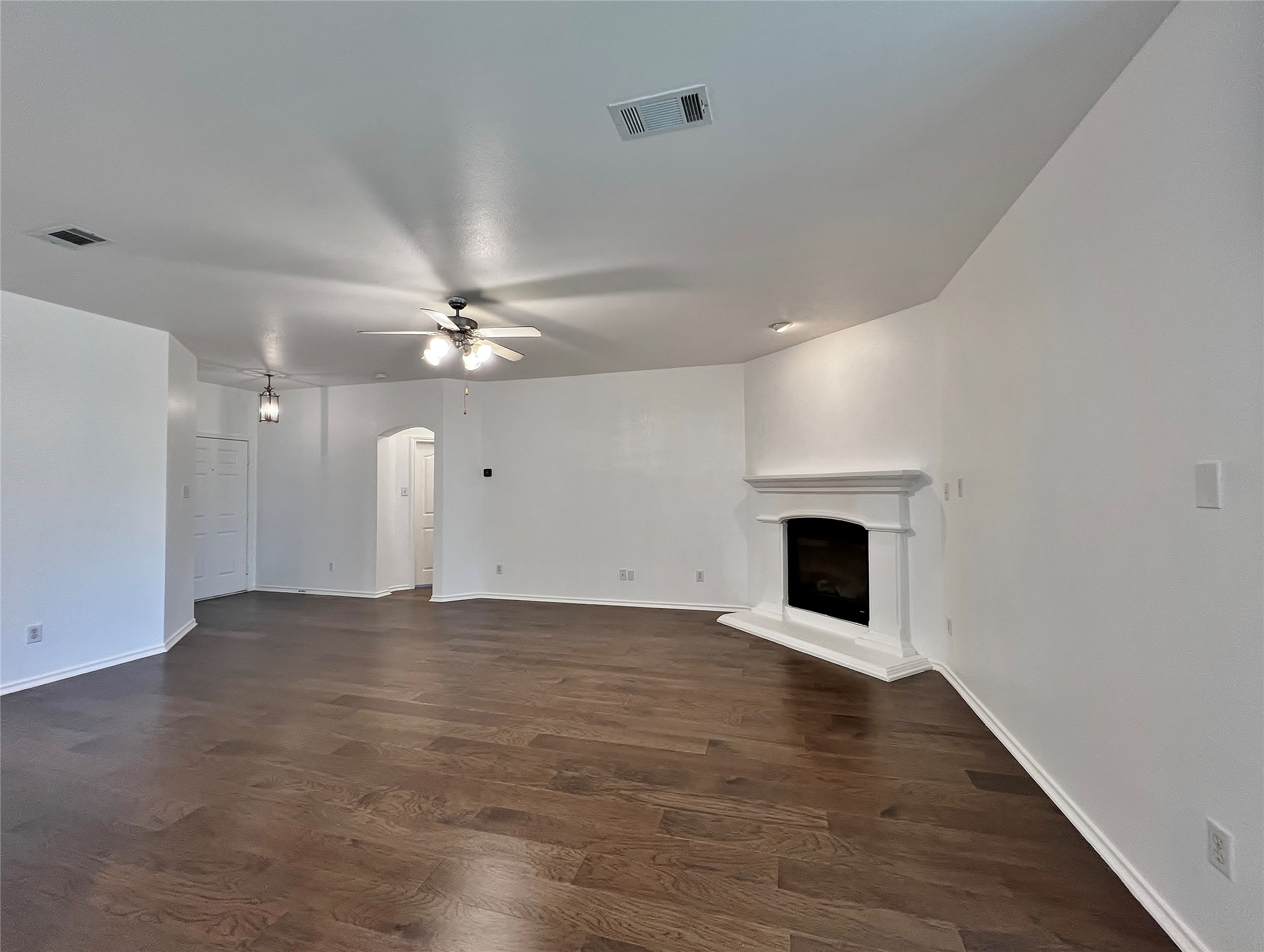 8000 Ranchvale Lane Arlington TX 76002
