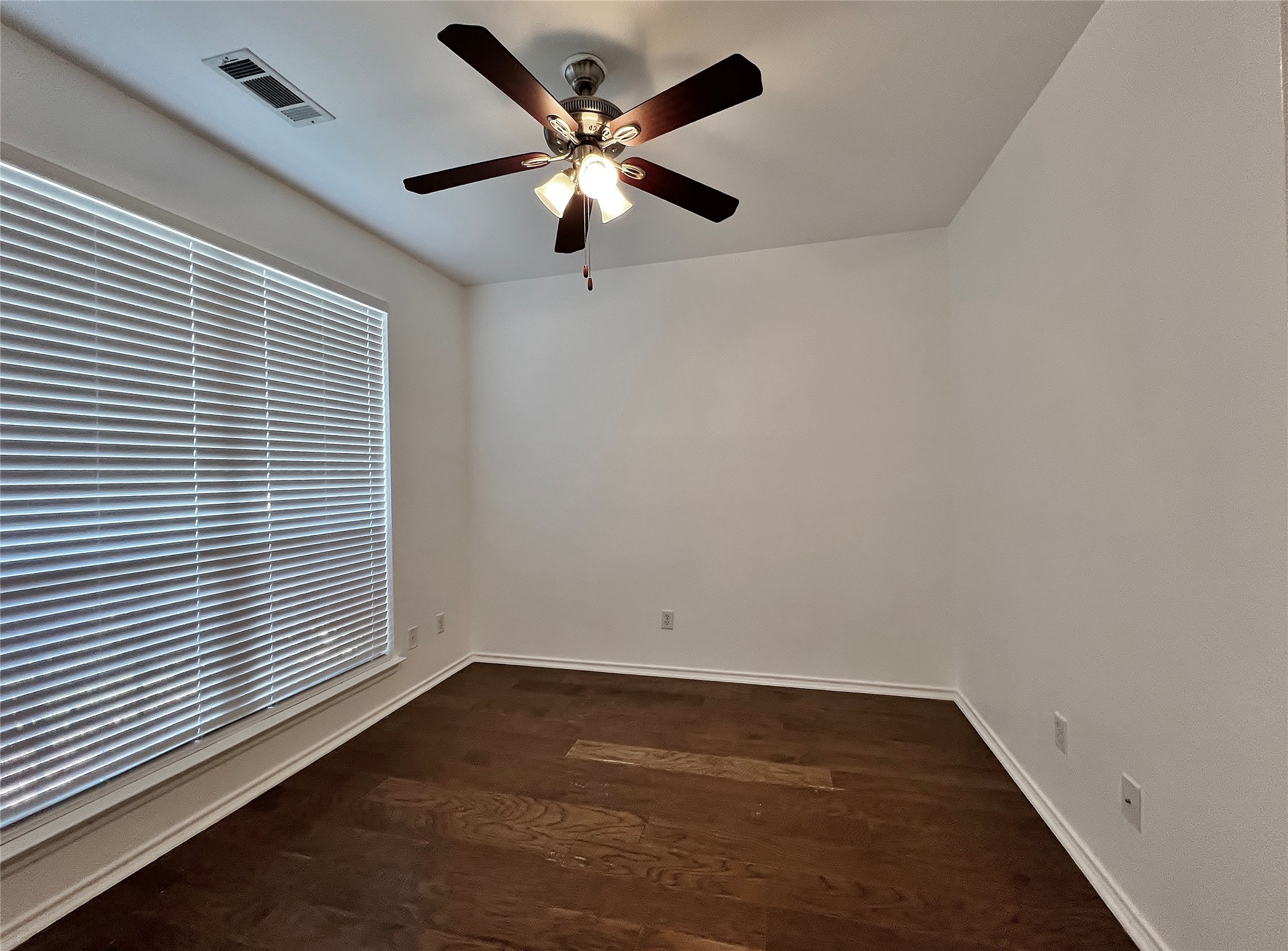 8000 Ranchvale Lane Arlington TX 76002