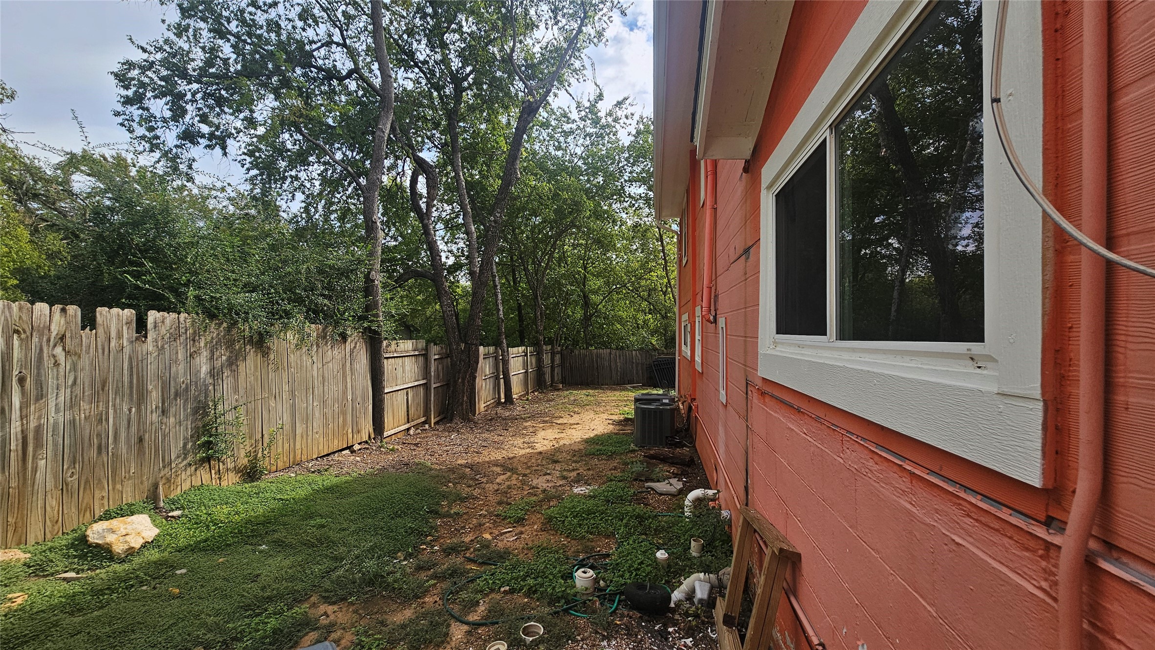 1015 S Welch Street Denton TX 76201