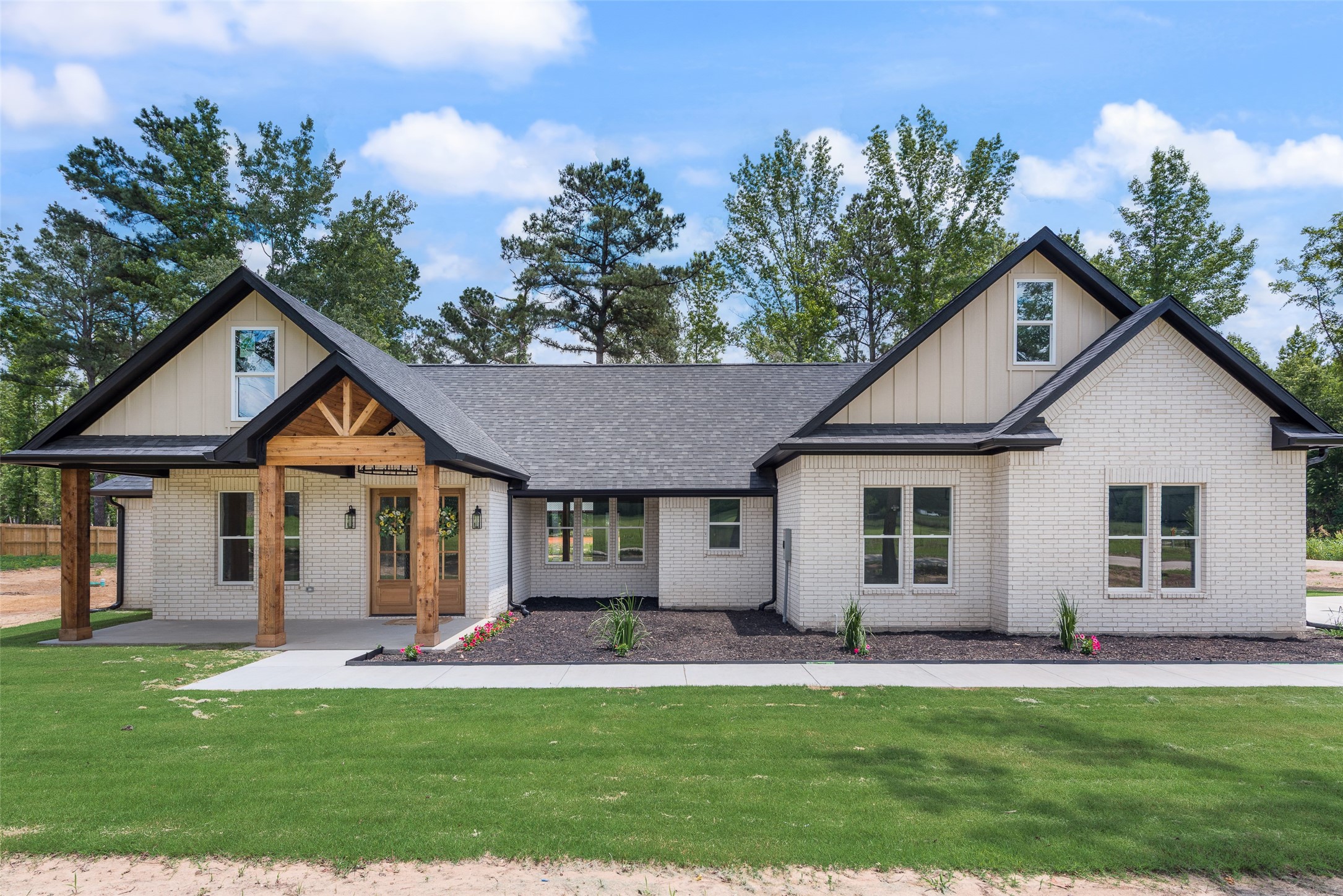 17404 County Road 479 Lindale TX 75771