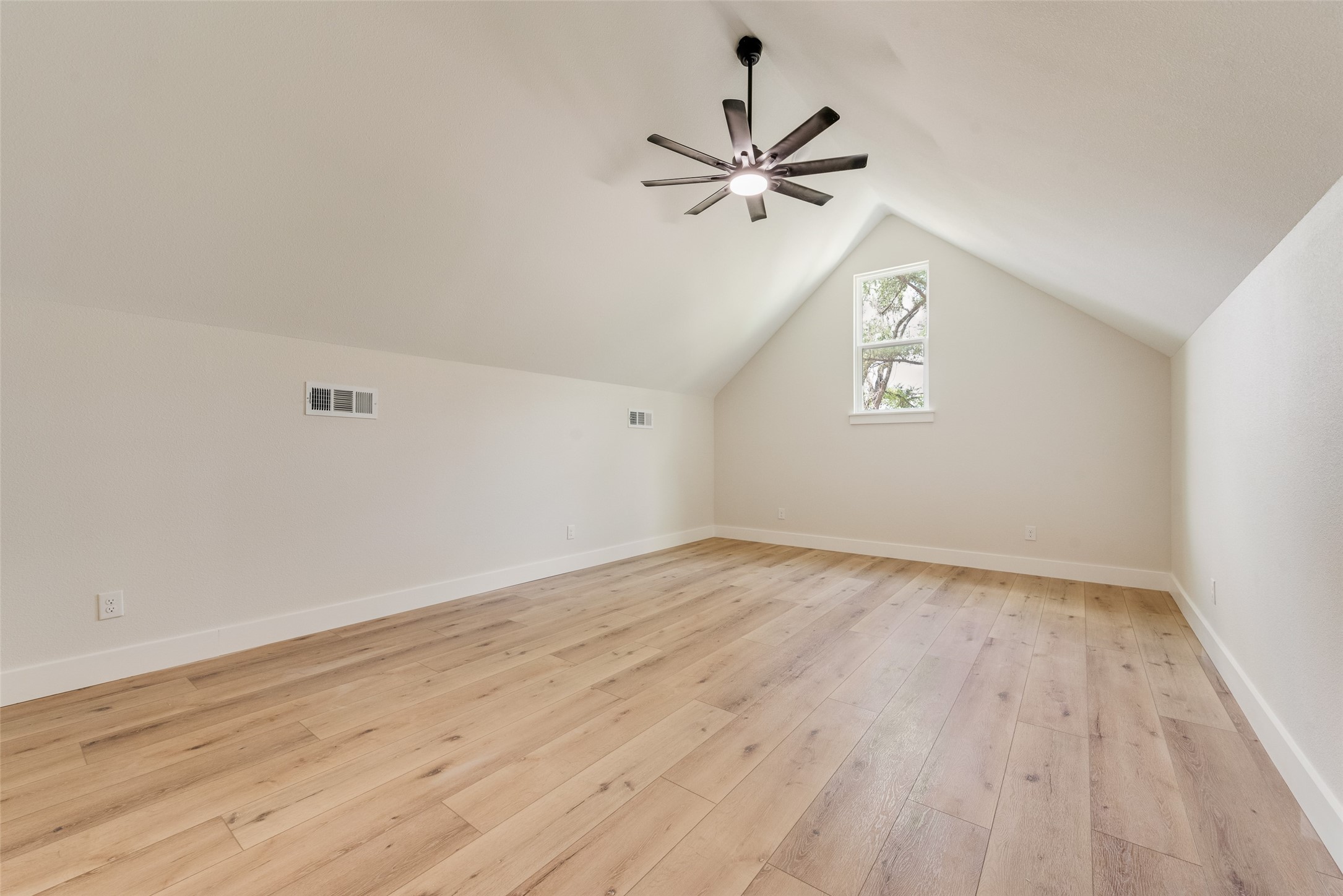 17404 County Road 479 Lindale TX 75771