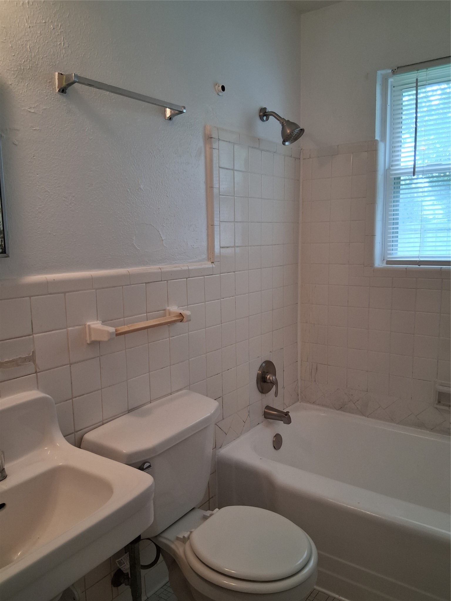 3019 Avon Street Dallas TX 75211