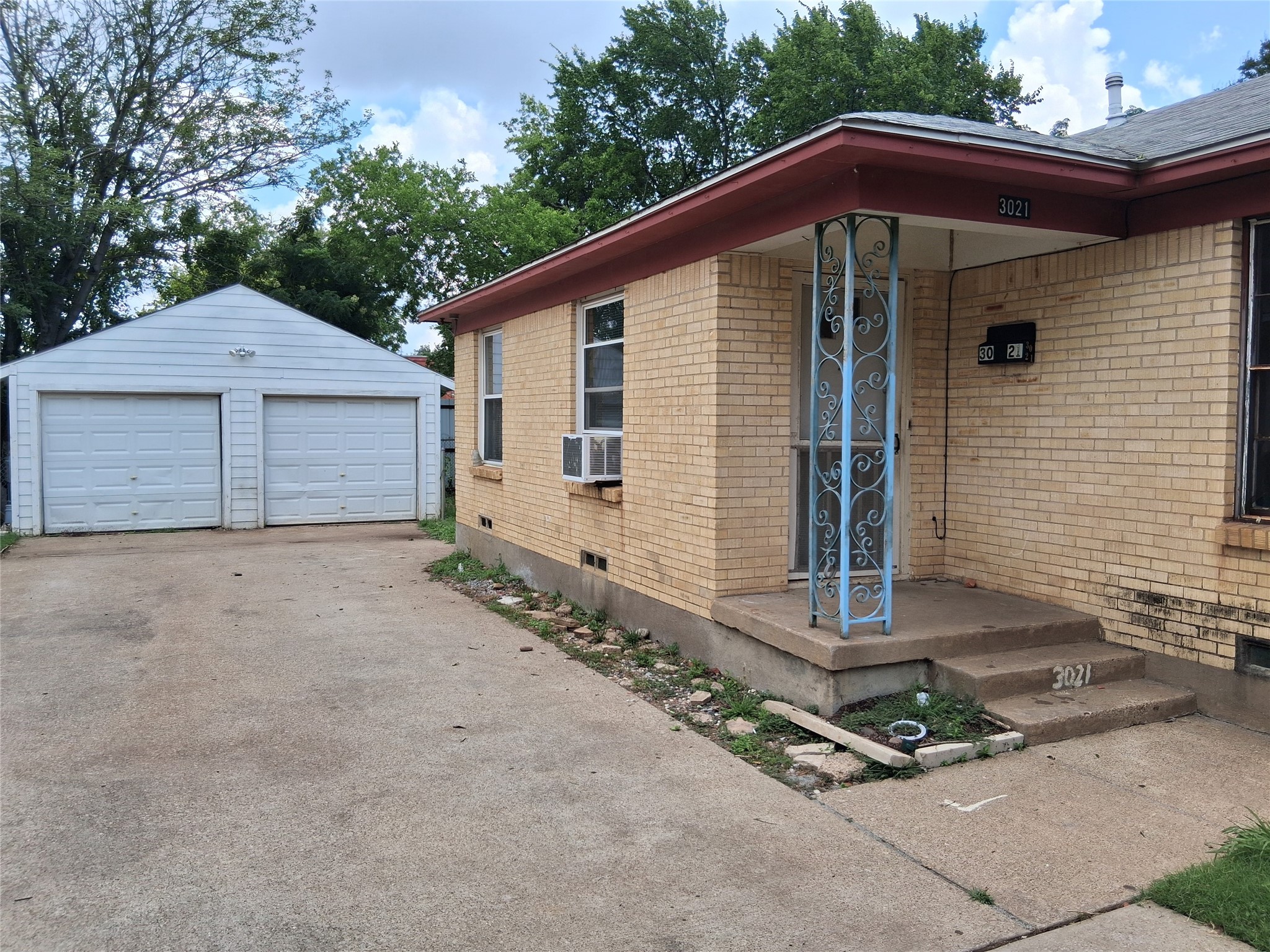 3019 Avon Street Dallas TX 75211